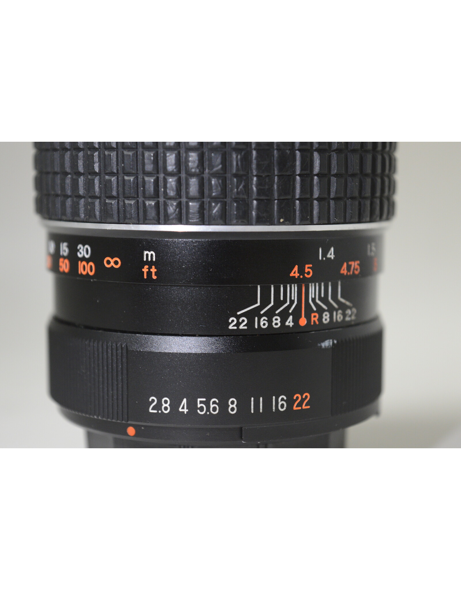 Chinar Chinar 135mm f2.8 Lens for Minolta MD Manual Focus Mount (Pre-owned)