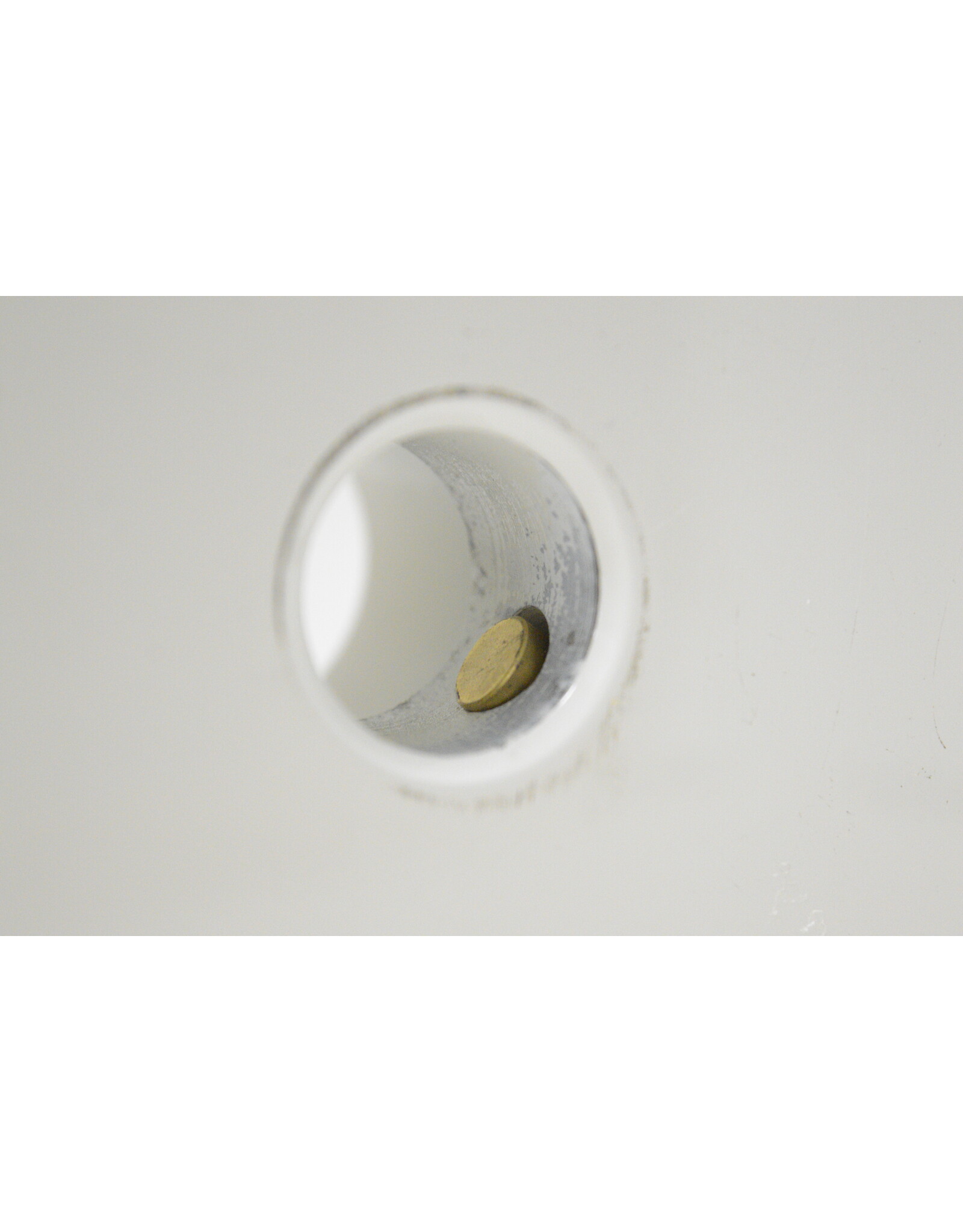 Counterweight (White) 15 lbs with  25mm Shaft Opening (Pre-owned)