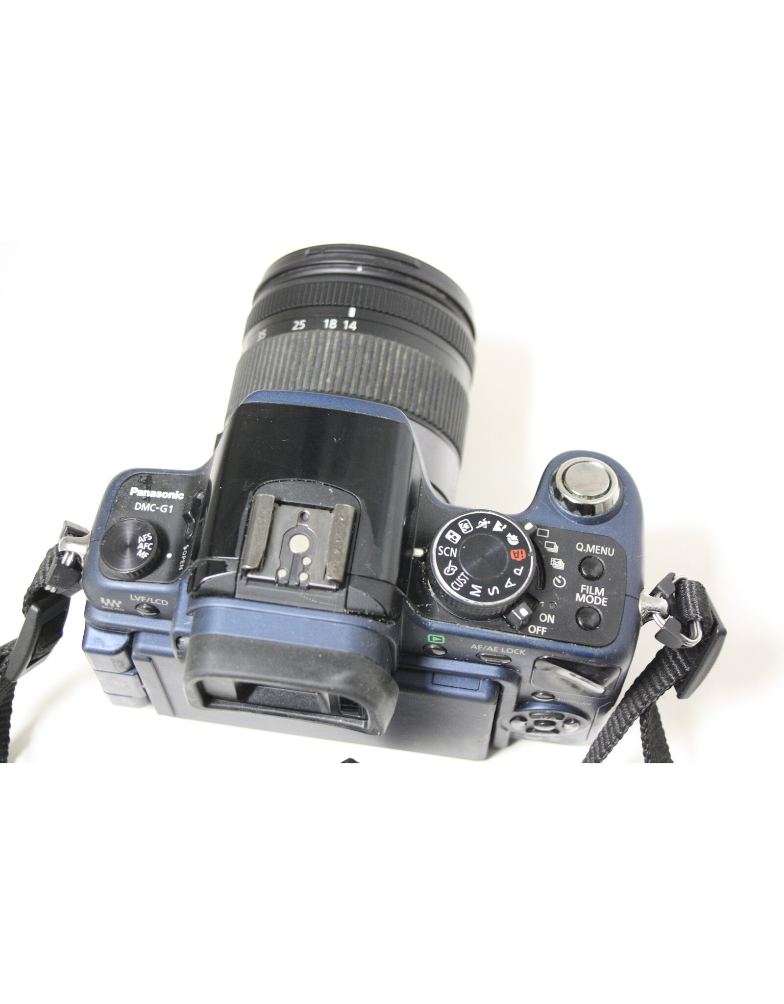 Lumix Lumix G1 with Lumix G Vario 14-45mm f/3.5-5.6 lens, neck strap, battery and charger (Pre-owned)