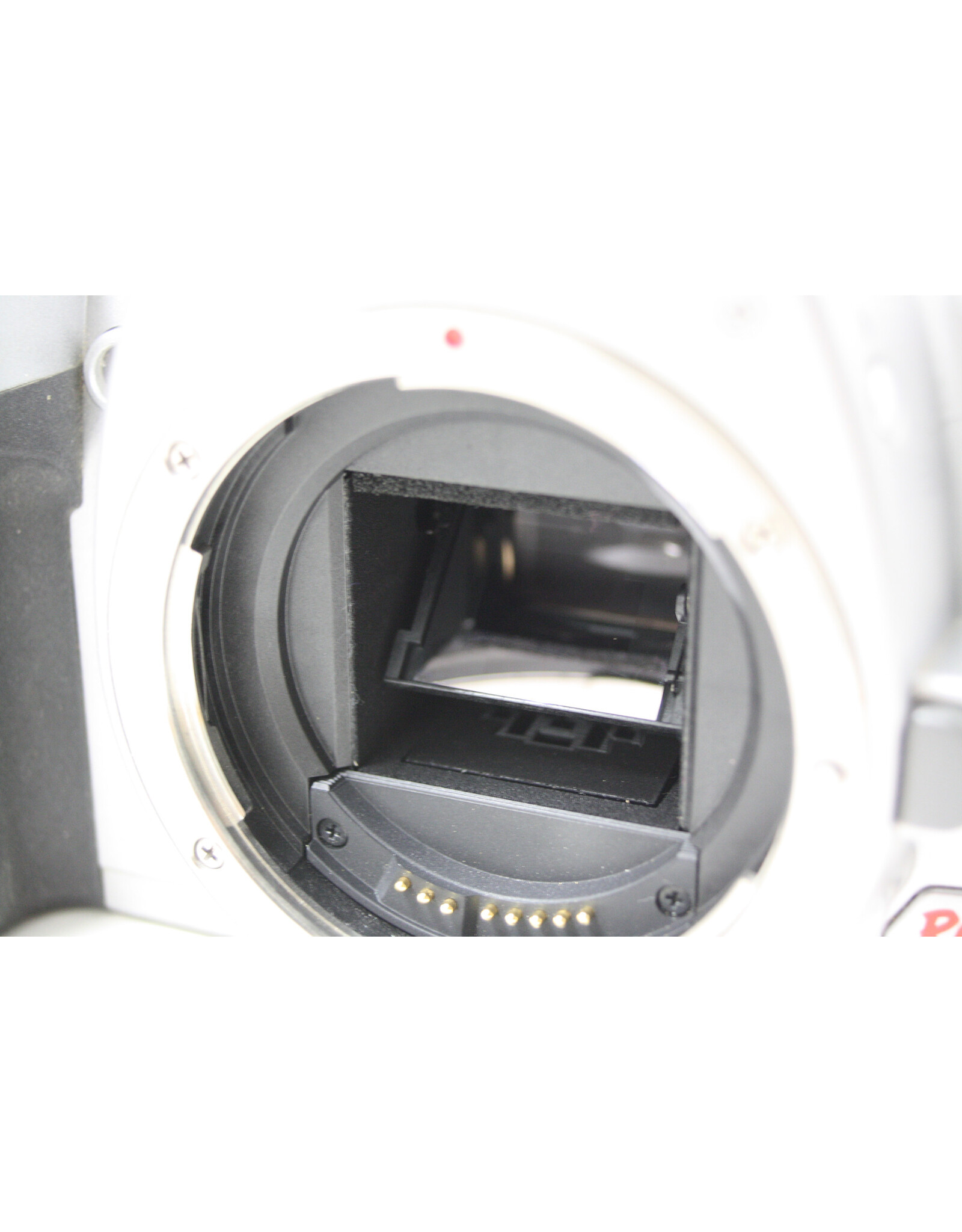 Canon Canon EOS Rebel XTI 10.1MP DSLR Camera EFS 18-55mm Lens Battery - Tested