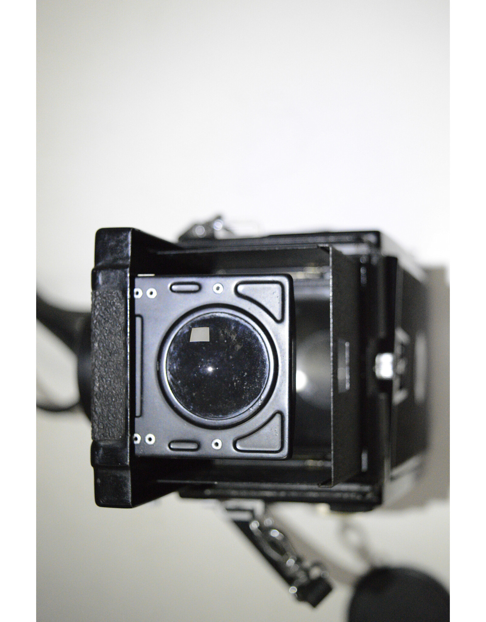 Mamiya C330 Professional with 55mm 4.5 lens Body (Pre-owned)