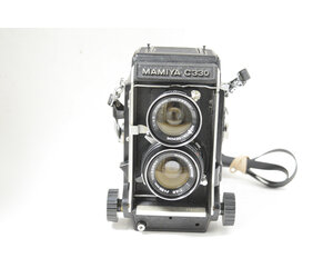 Mamiya C330 Professional with 55mm 4.5 lens Body (Pre-owned