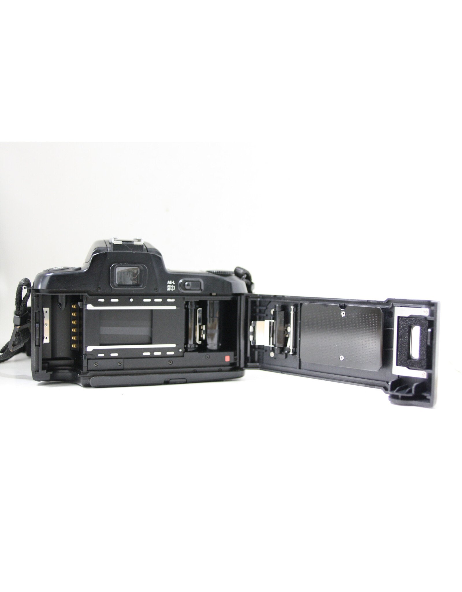 Nikon Nikon AF N6006 35mm Film SLR with Sigma 28-200mm Lens FULLY TESTED!