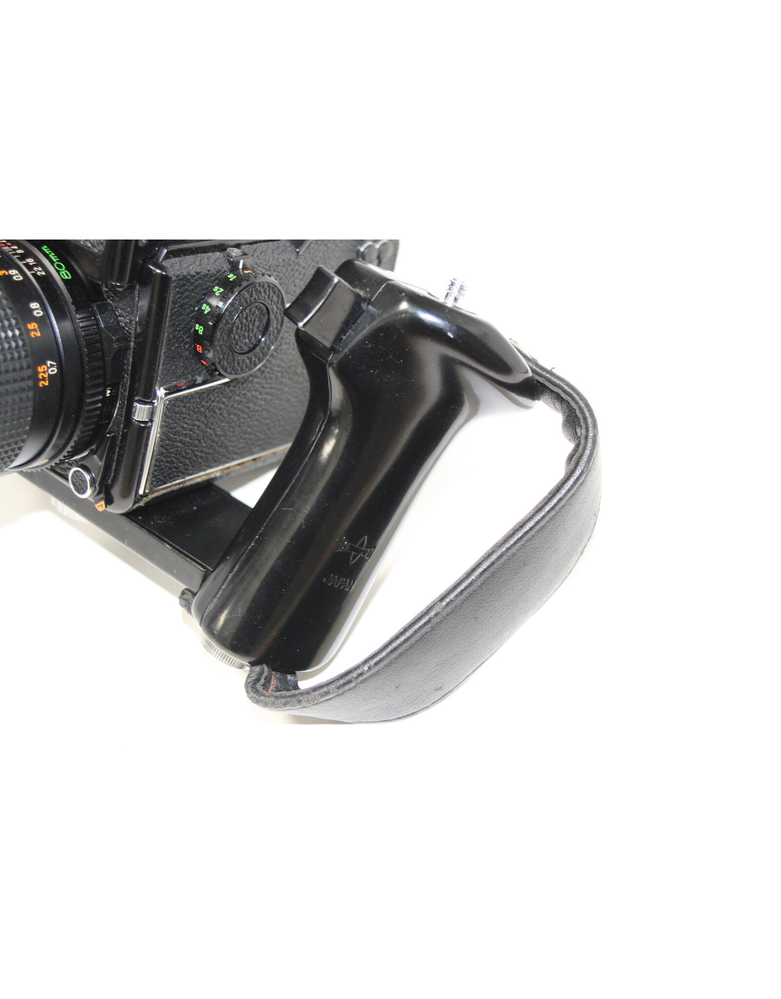 Mamiya Mamiya M645 1000S w/ 80mm PD Prism Finder S & Shutter Control Grip (Pre-Owned)