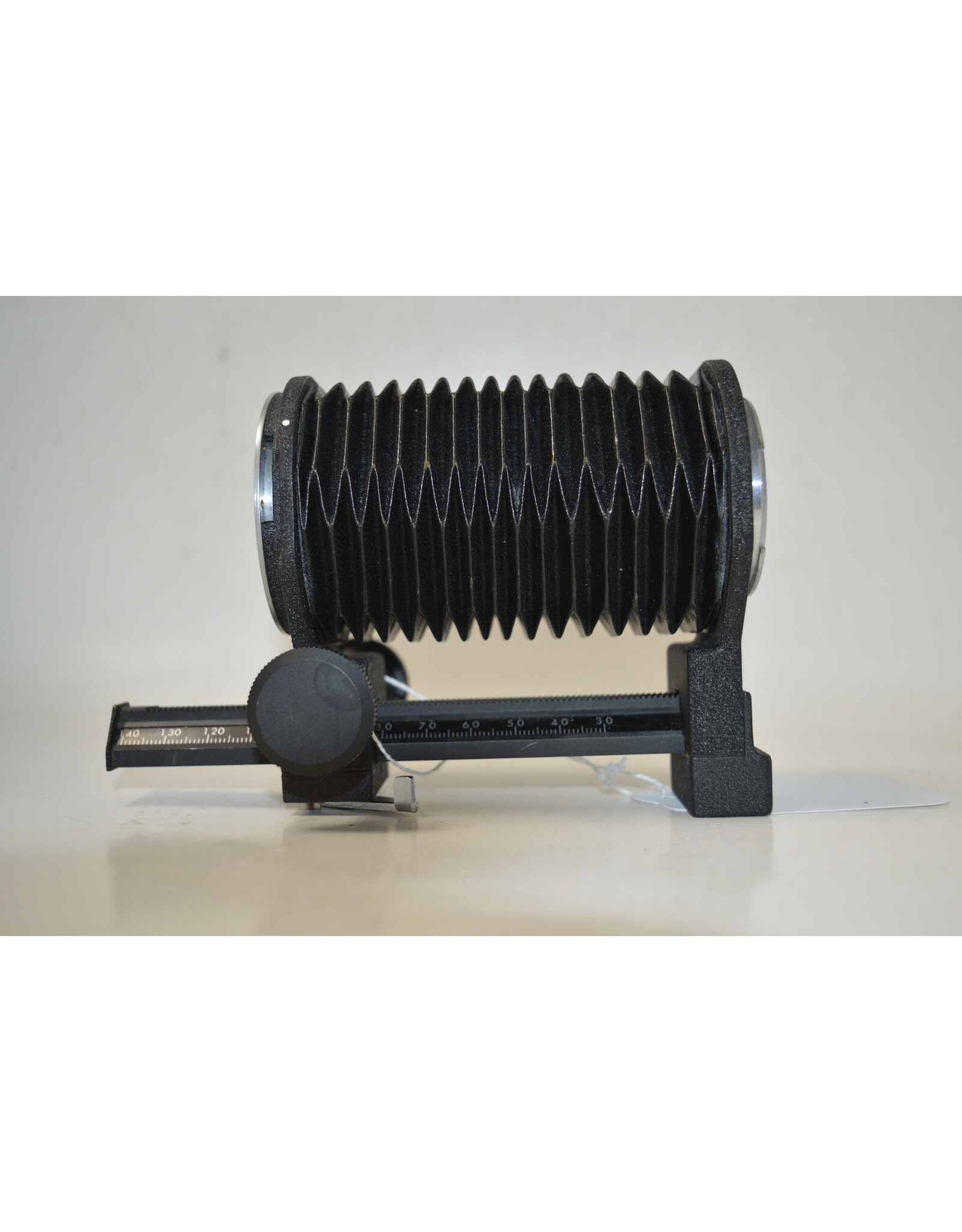 Nikon Nikon Bellows Focusing Attachment Model III for Nikon F Cameras (Pre-owned)