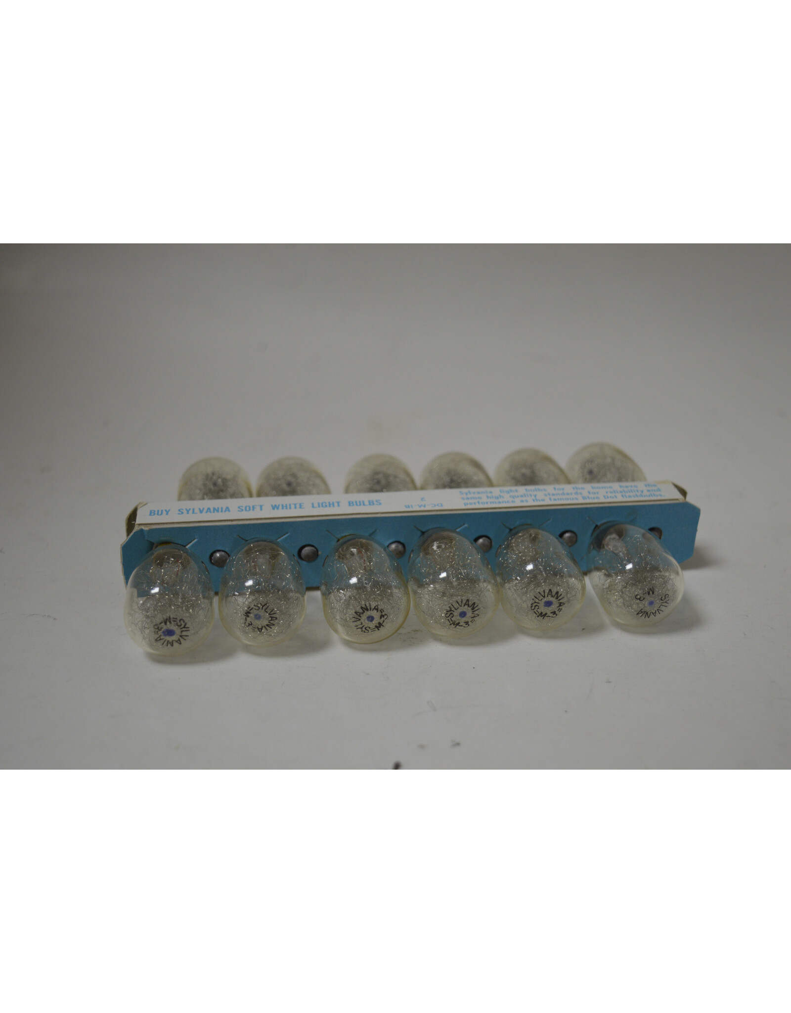 Sylvania Vintage Sylvania M3 Flashbulbs Box of 12 Unused Bulbs Camera Flash Photography