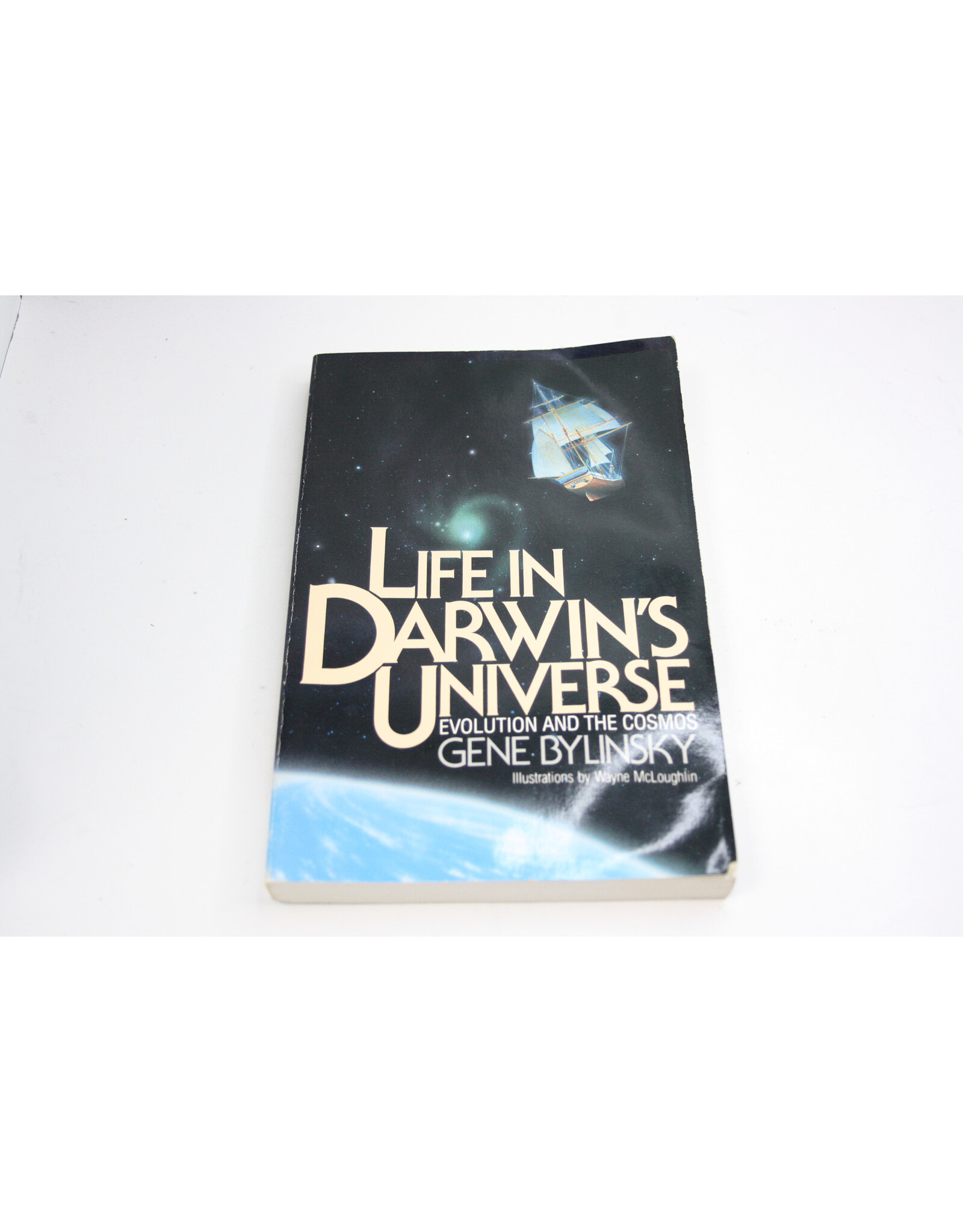 Life in Darwin's Universe: Evolution and the Cosmos - Paperback book (Pre-owned)