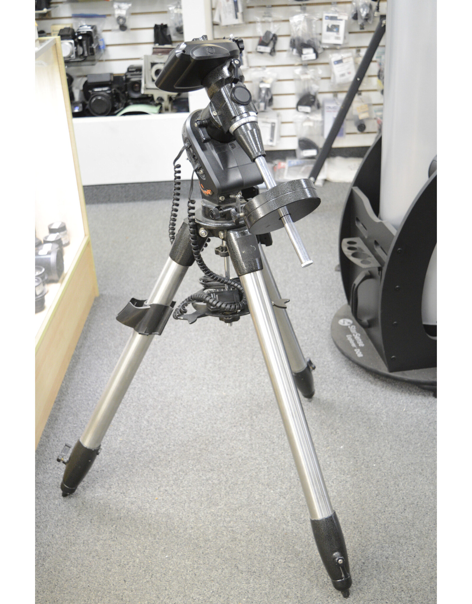 Celestron Celestron Advanced GT Mount with Tripod (Pre-owned)