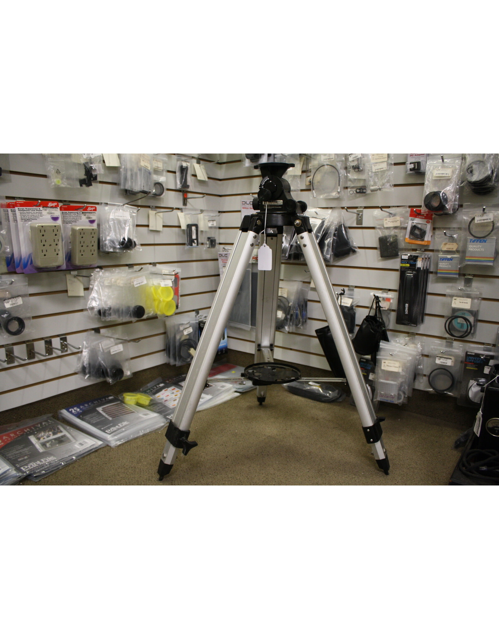 Meade Meade ETX Tripod (Aluminum Channel Legs) (Pre-owned)
