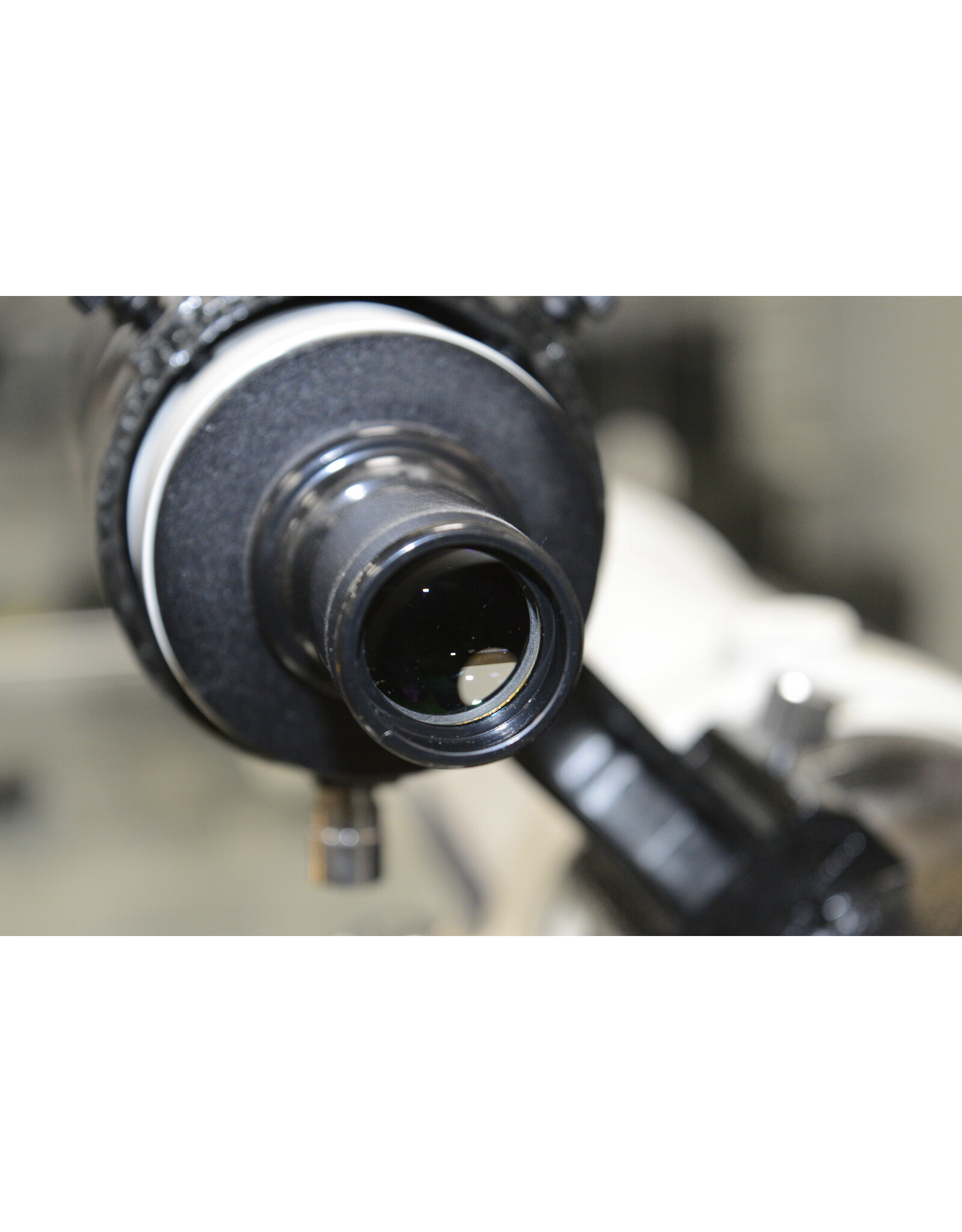 Vixen Optics Vixen ED80SF 80mm F/7.5 Refractor with Hard Case (Pre-owned)