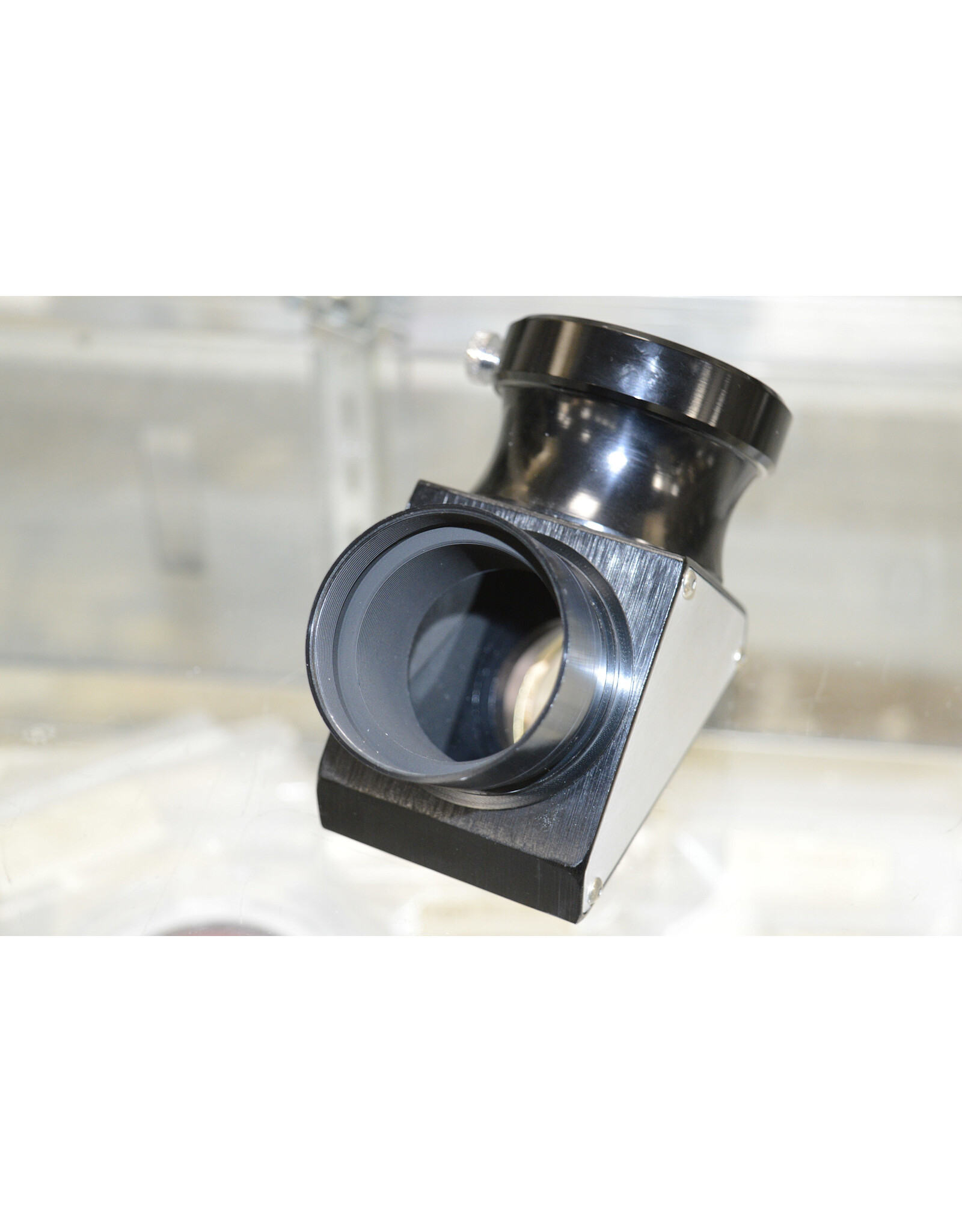 Vixen Optics Vixen ED80SF 80mm F/7.5 Refractor with Hard Case (Pre-owned)