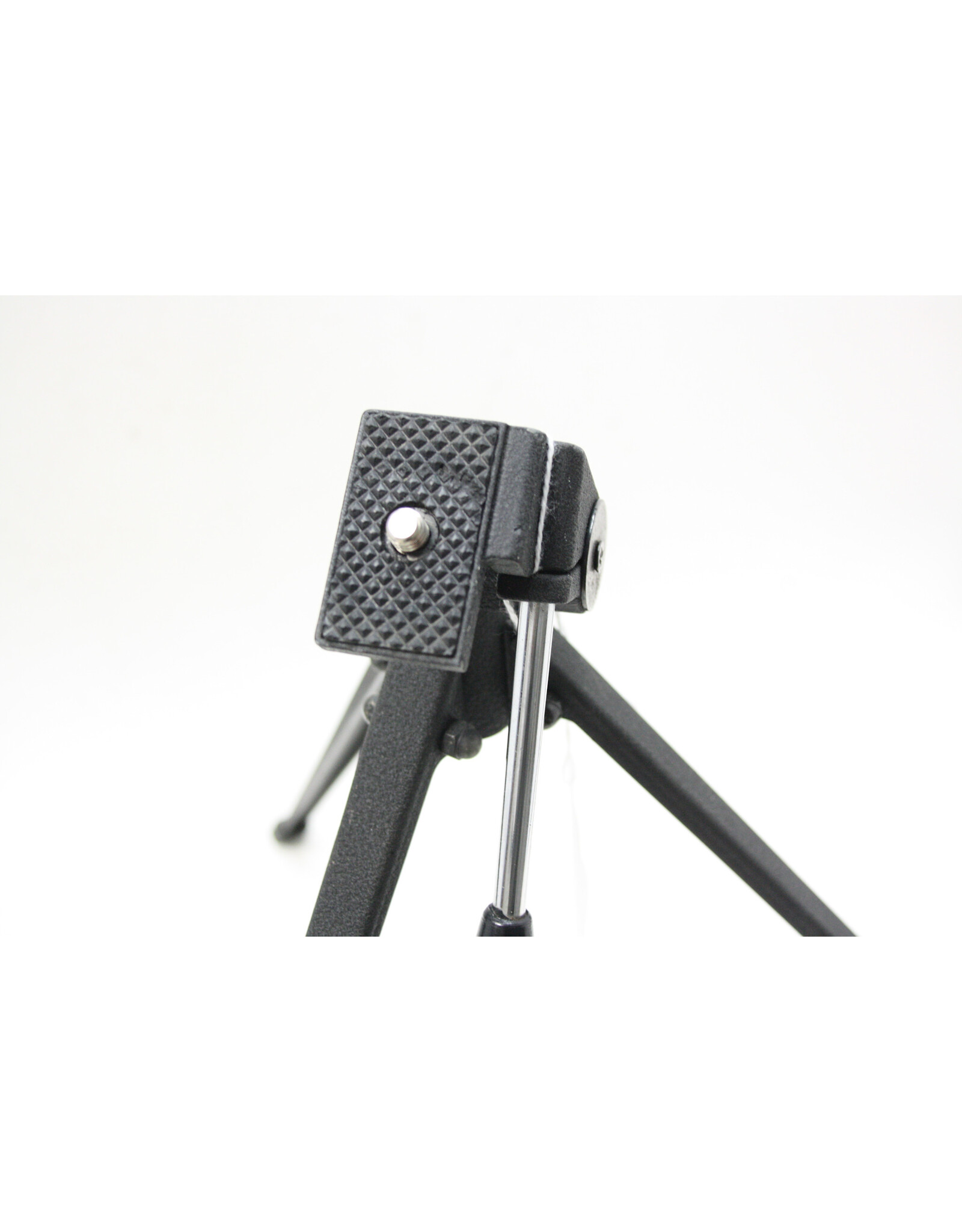 Bushnell Bushnell Solid Metal Tabletop Tripod ("Shooter's Stand Model") (Pre-owned)