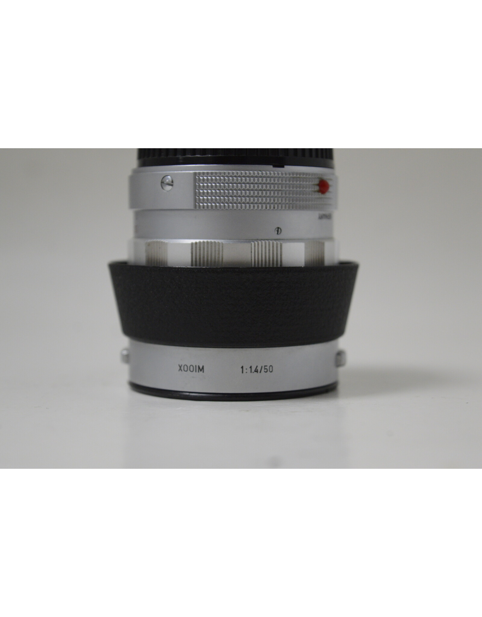 Leica M 50mm f1.4 Summilux Chrome Lens with Lens hood and cap SN 1689370