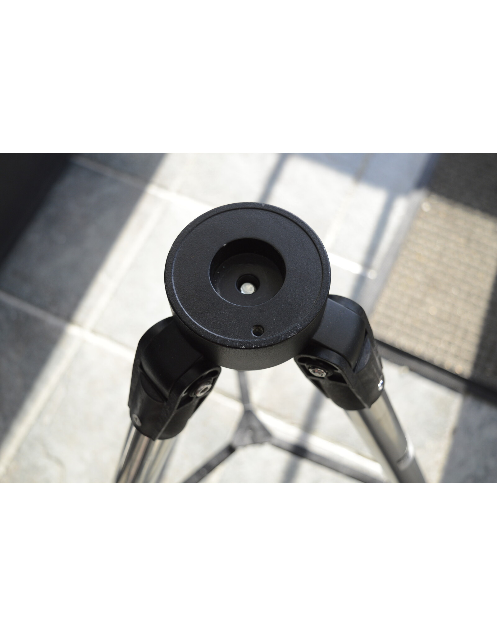 Sky-Watcher iOptron 1.5" Leg Tripod (DISPLAY MODEL)