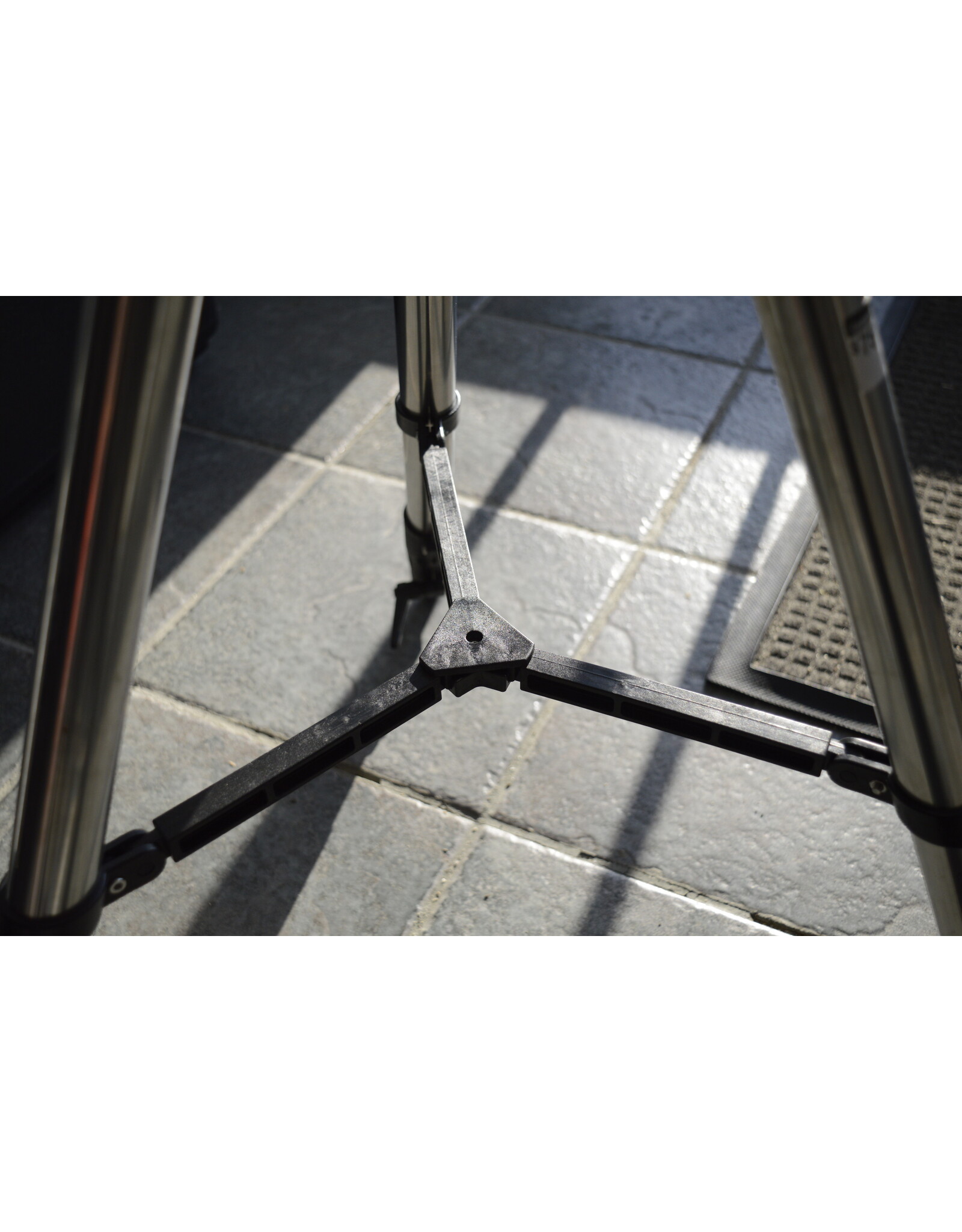 Sky-Watcher iOptron 1.5" Leg Tripod (DISPLAY MODEL)