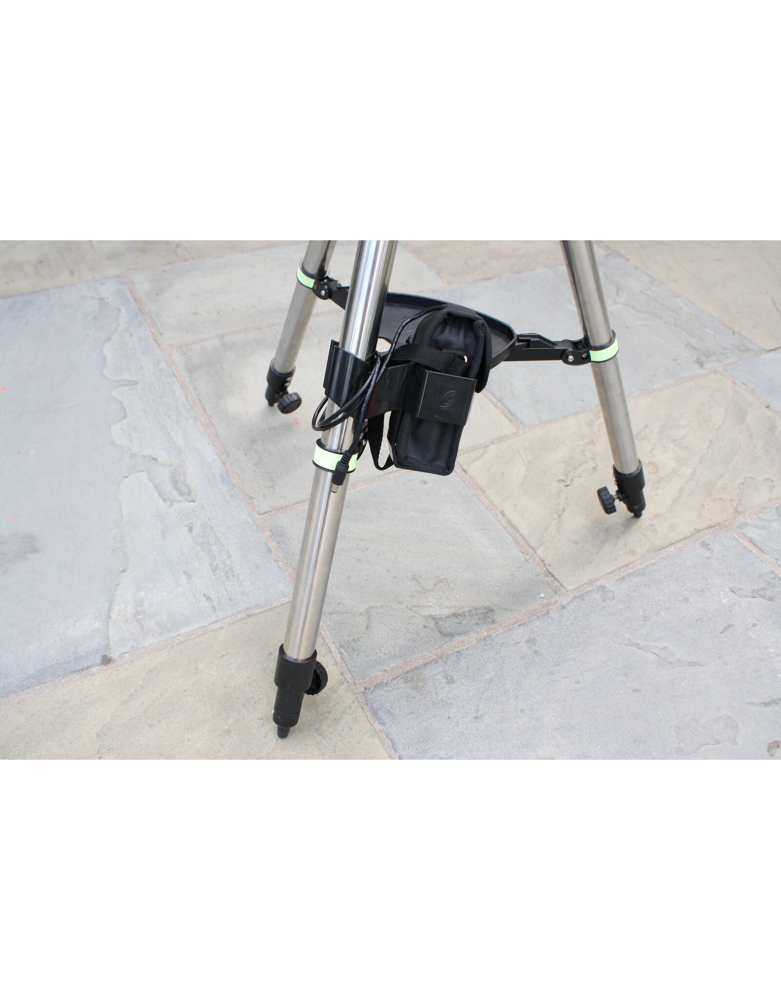 Explore Scientific Explore Scientific iEXOS-100-2 PMC-Eight (DISPLAY) Equatorial Tracker System with WiFi and Bluetooth® -ES-iEXOS-100-02 (Pre-owned)