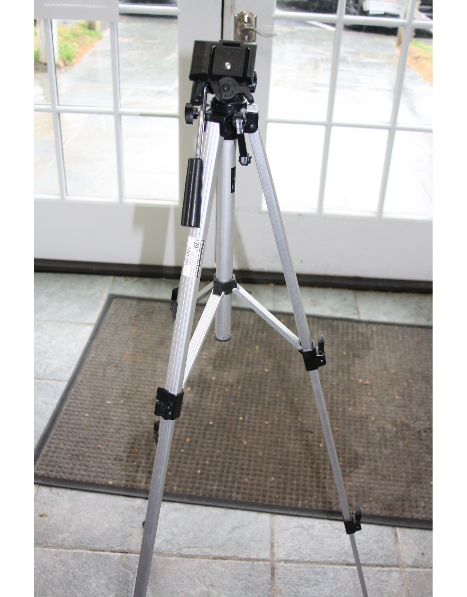 Magnum Coastar TR-13 Aluminum Tripod with Quick Release (Pre-owned)
