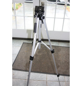 Magnum Coastar TR-13 Aluminum Tripod with Quick Release (Pre-owned)