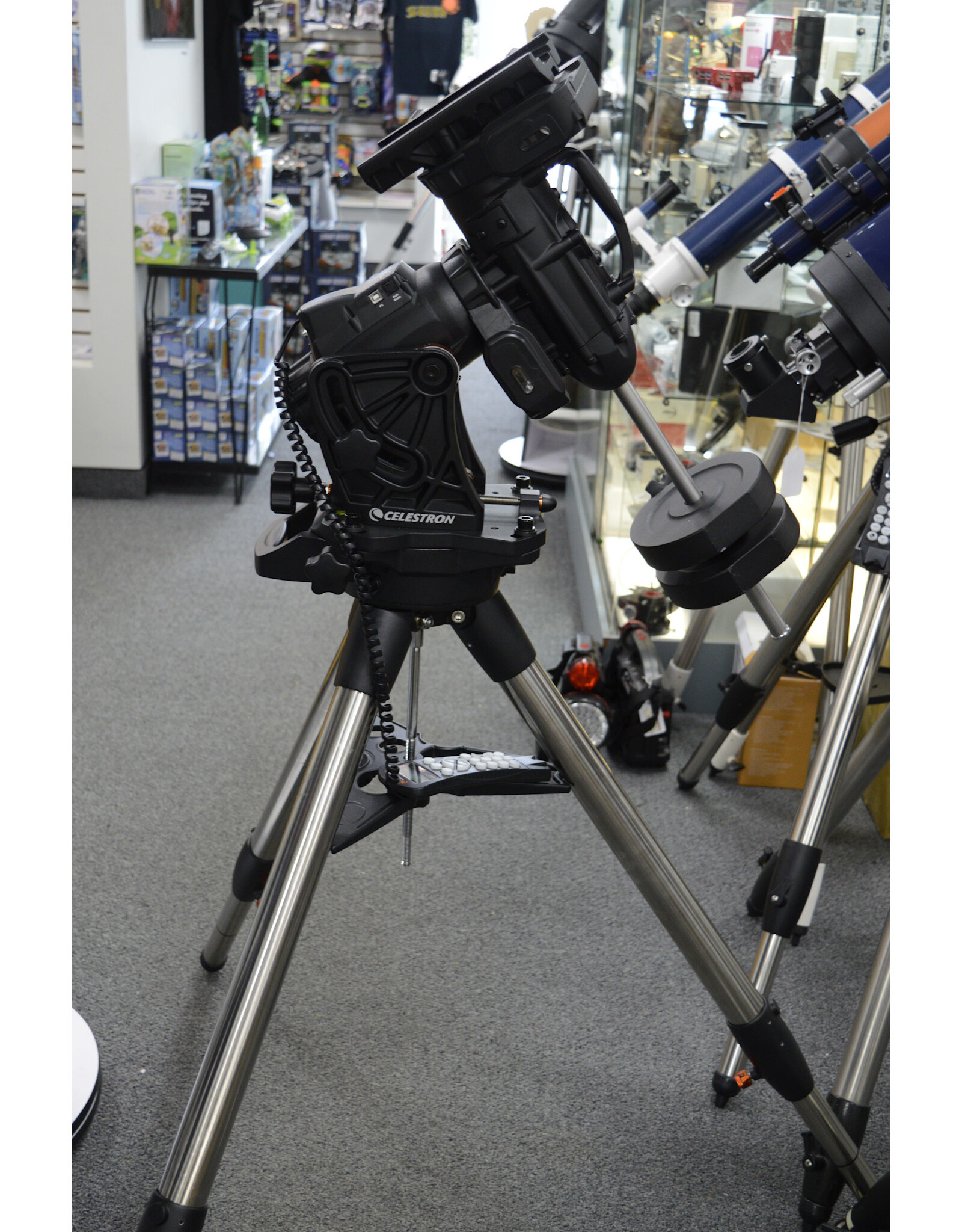 Celestron Celestron CGX Mount and Tripod with Hard Case (Pre-Owned)