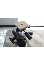 Bogen Bogen 3035 Tripod with 3057 Heavy Duty Head (Pre-Owned)