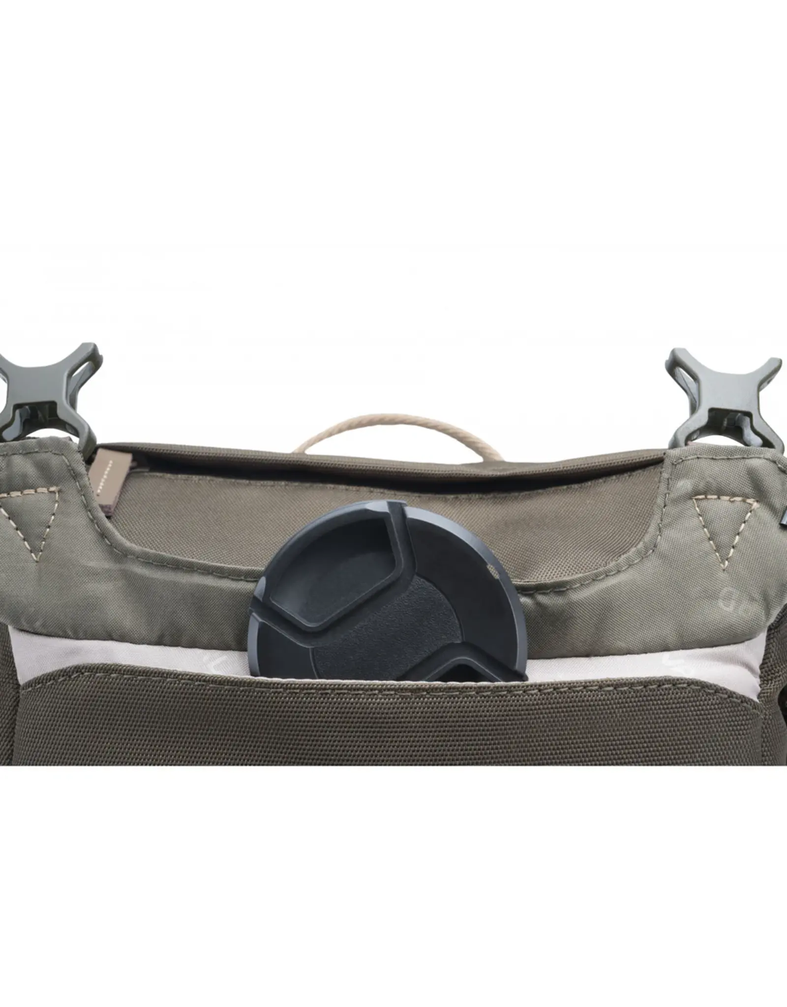 Vanguard Vanguard VEO GO 15M KG Camera Shoulder Bag – Compact Mirrorless Camera Bag