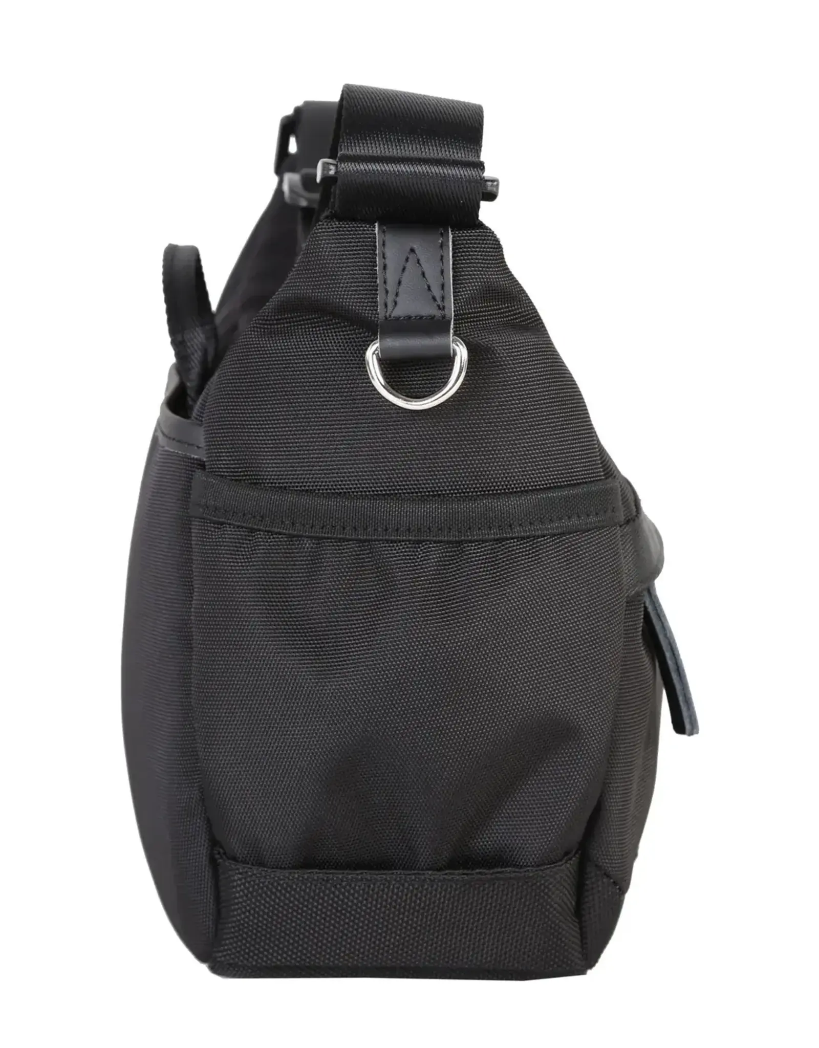 Vanguard Vanguard VEO GO 21M Camera Shoulder Bag (Black)