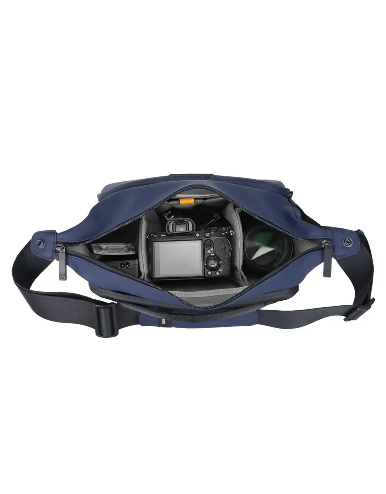 Vanguard Vanguard VEO Lite S7L Camera & Everyday Shoulder Bag