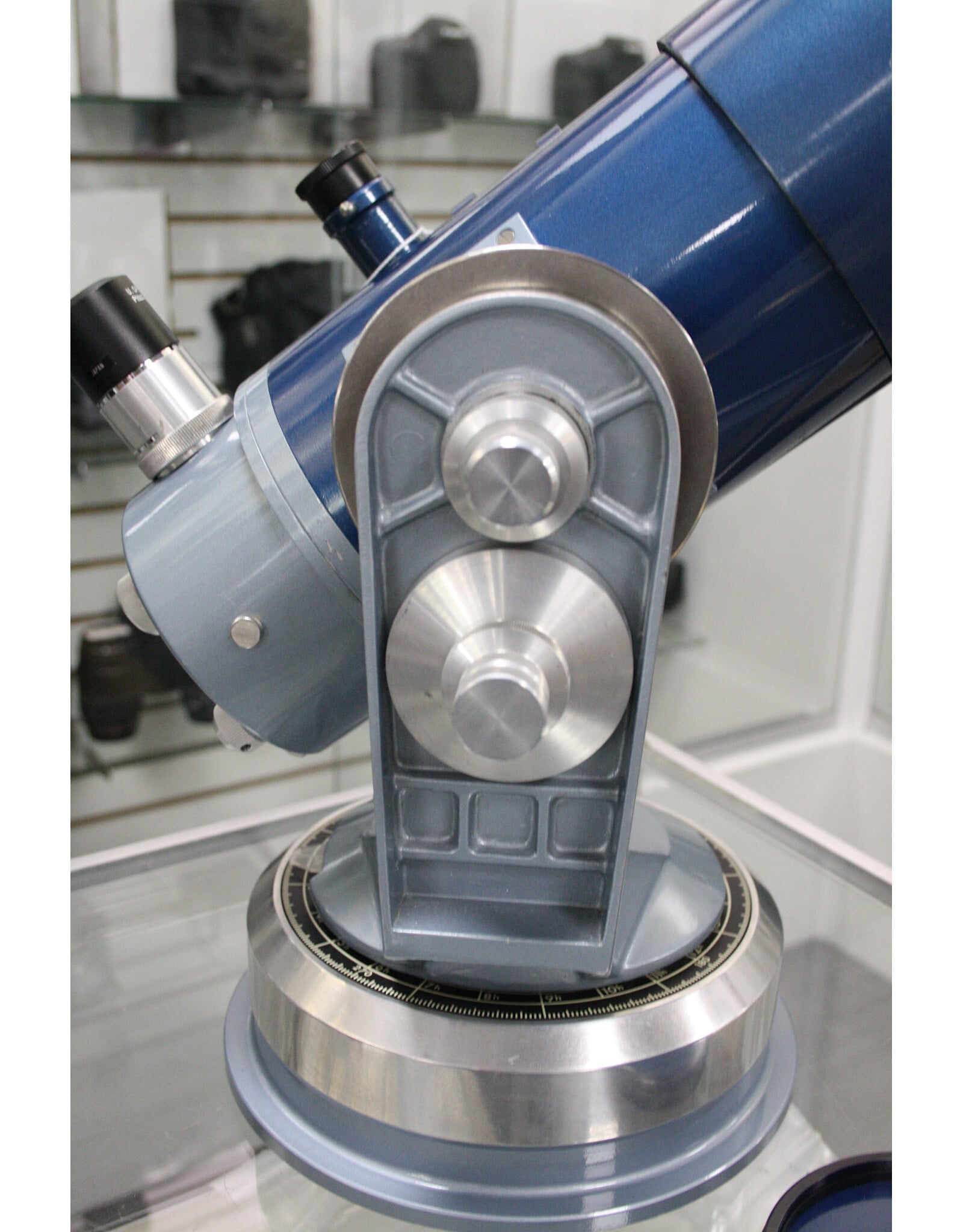 OTI Vintage OTI Quantum4 4 Inch Telescope OTI Optical Techniques Inc In Case  (Pre-owned)