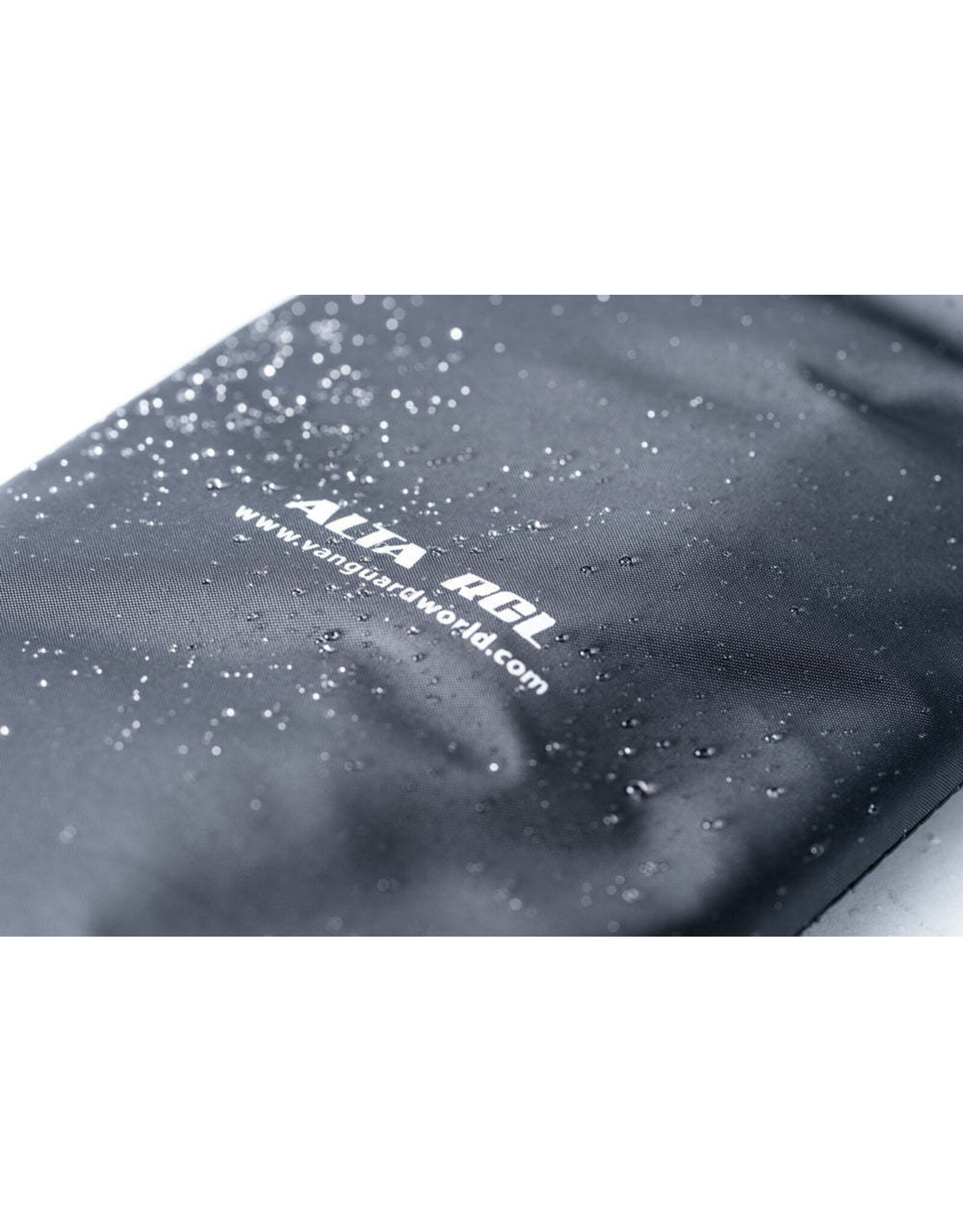 Vanguard Vanguard ALTA RCL Rain Cape (Large)