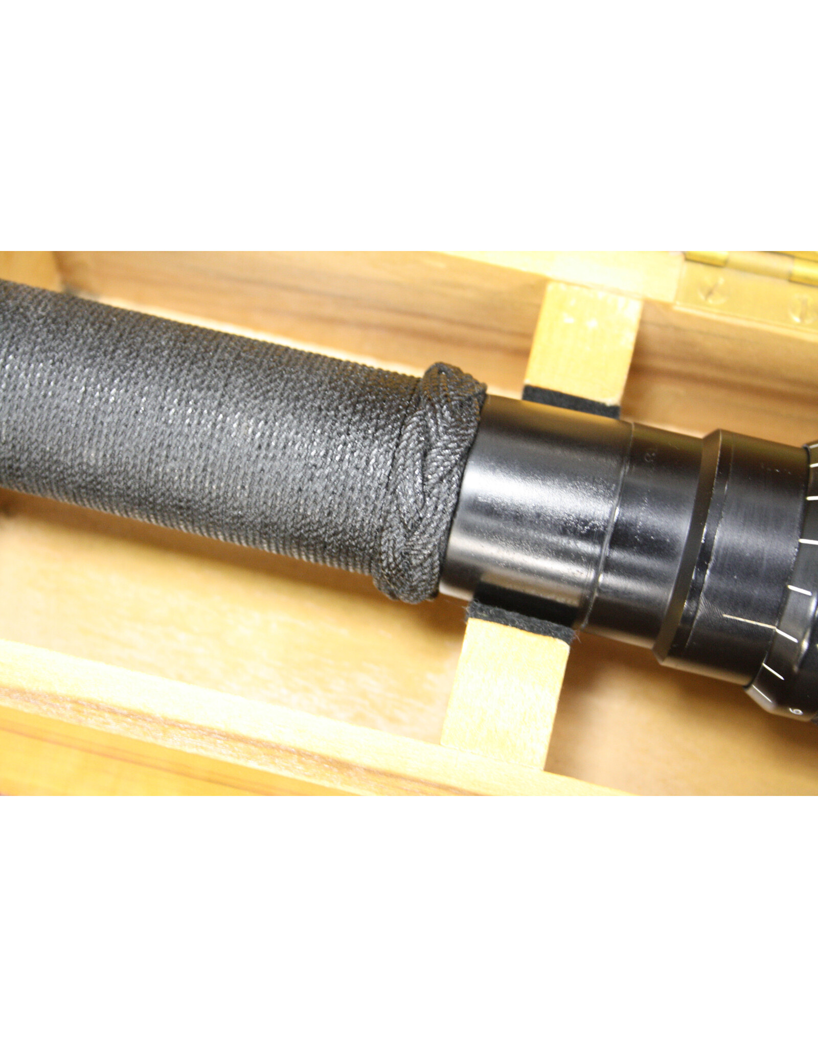 1943 US Navy Quartermaster Spyglass Mk II in wooden case (Pre-Owned)