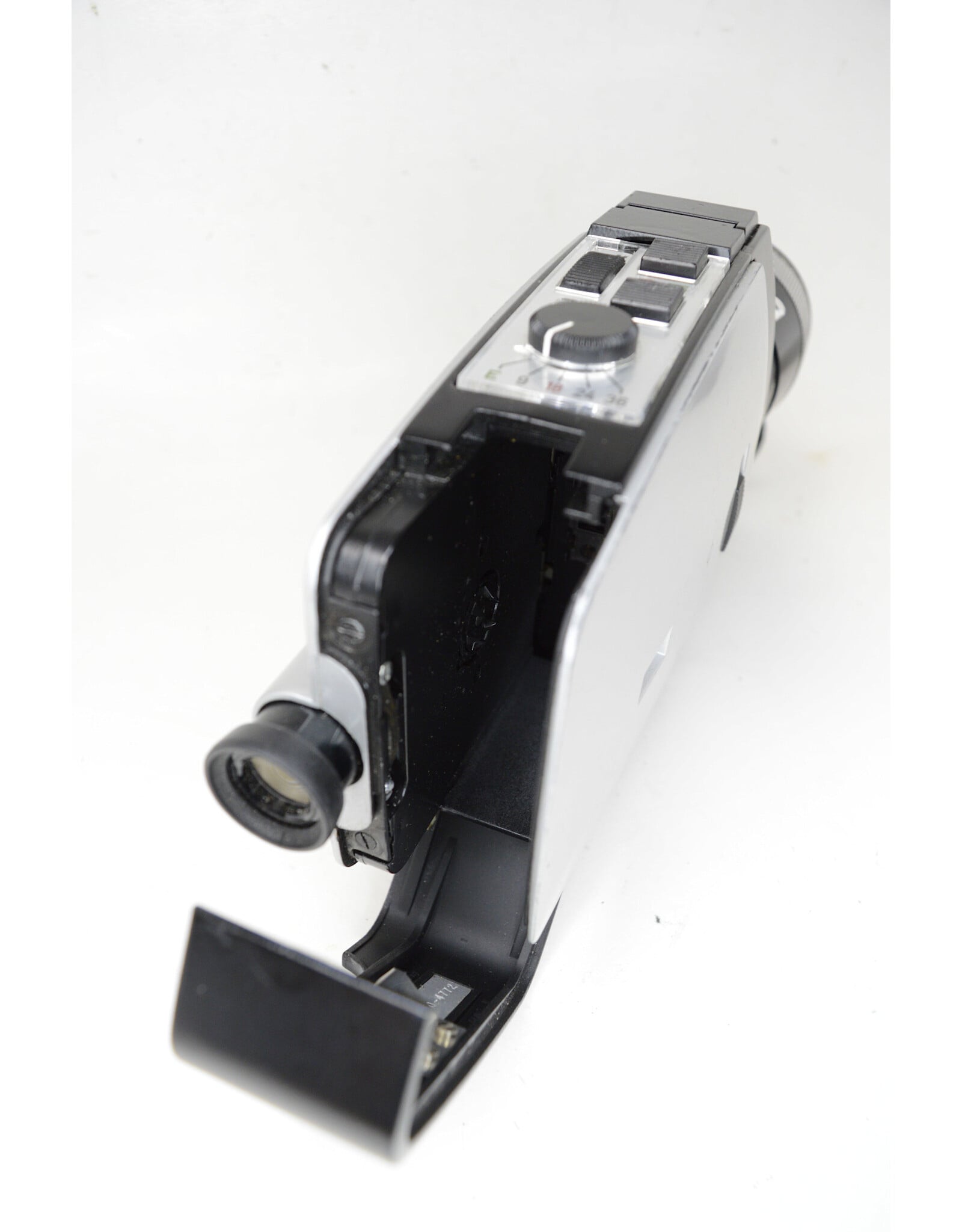 Bauer Bauer C5 XL Macro Super 8 Cine Camera with Case (AS-IS)