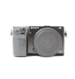 Sony Alpha Nex-7 Mirrorless Camera (Pre-owned)