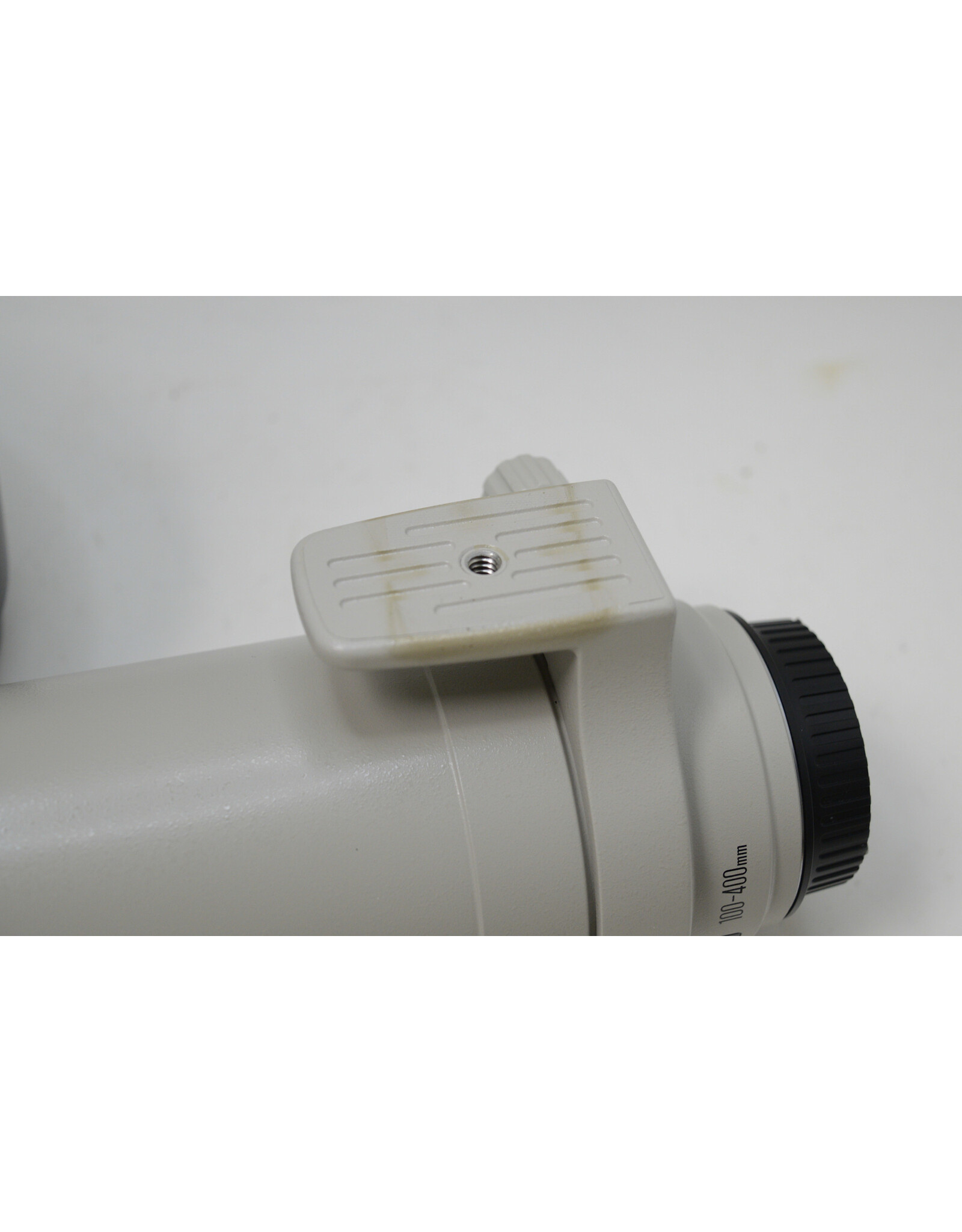 Canon Canon EF 100-400mm f/4.5-5.6L IS USM Telephoto Zoom Lens with Tripod Mount (Pre-owned)