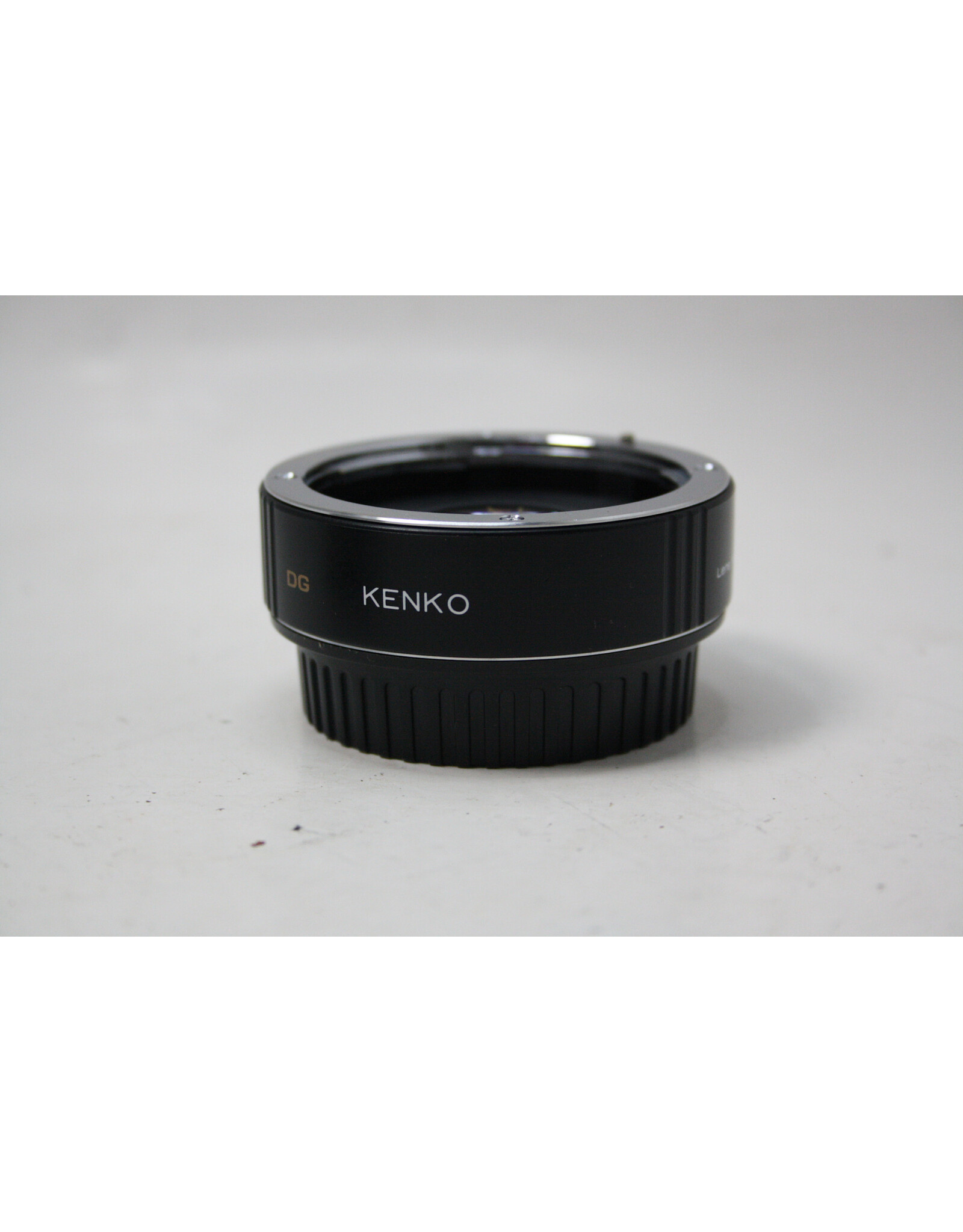Kenko AF Digital Conversion Lens for Digital Canon EOS EF Lenses