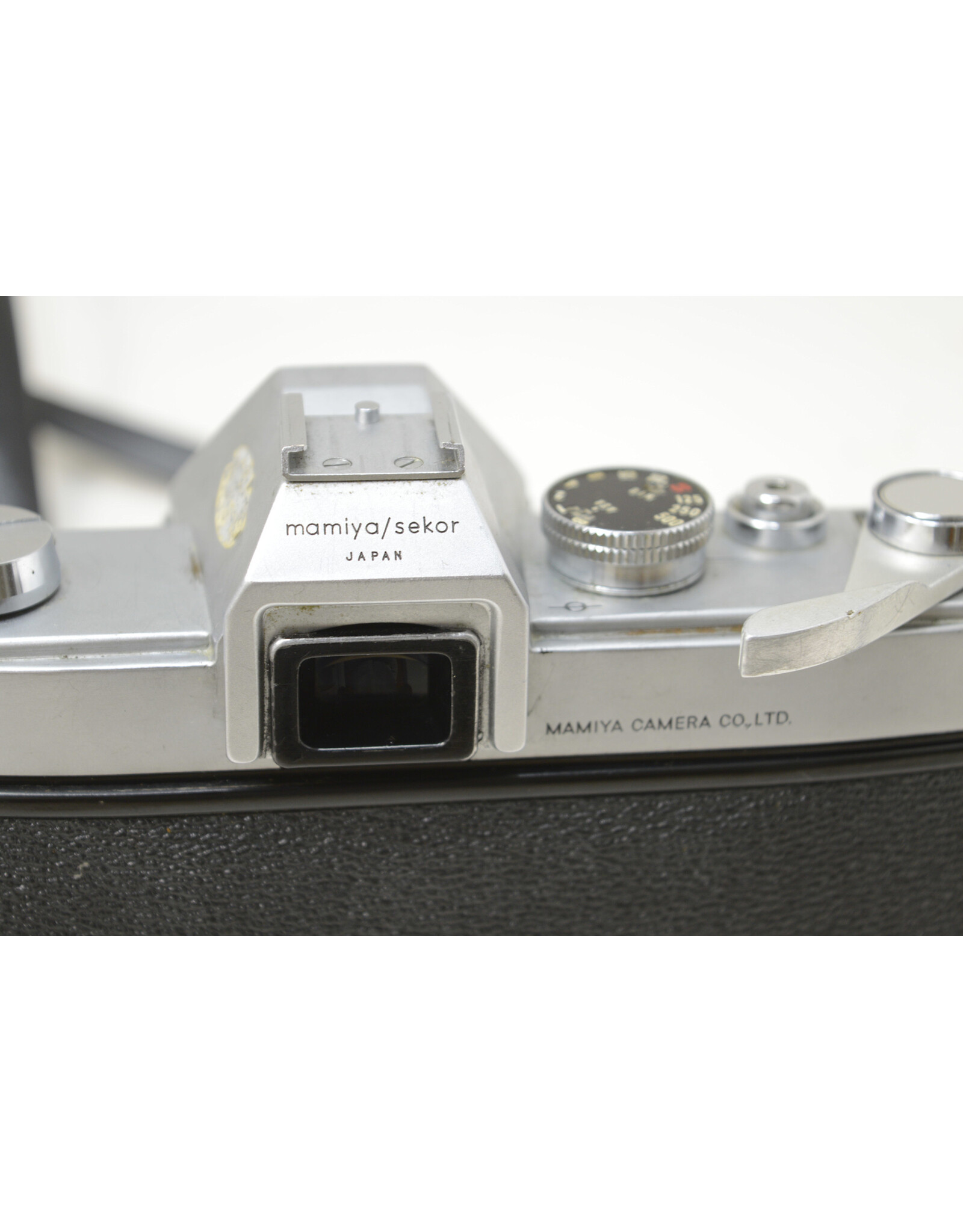 Mamiya-Sekor Mamiya Sekor 500 DTL (AS-IS-METER NG) 35mm SLR Camera w/ 50mm f2 Lens (Pre-owned)