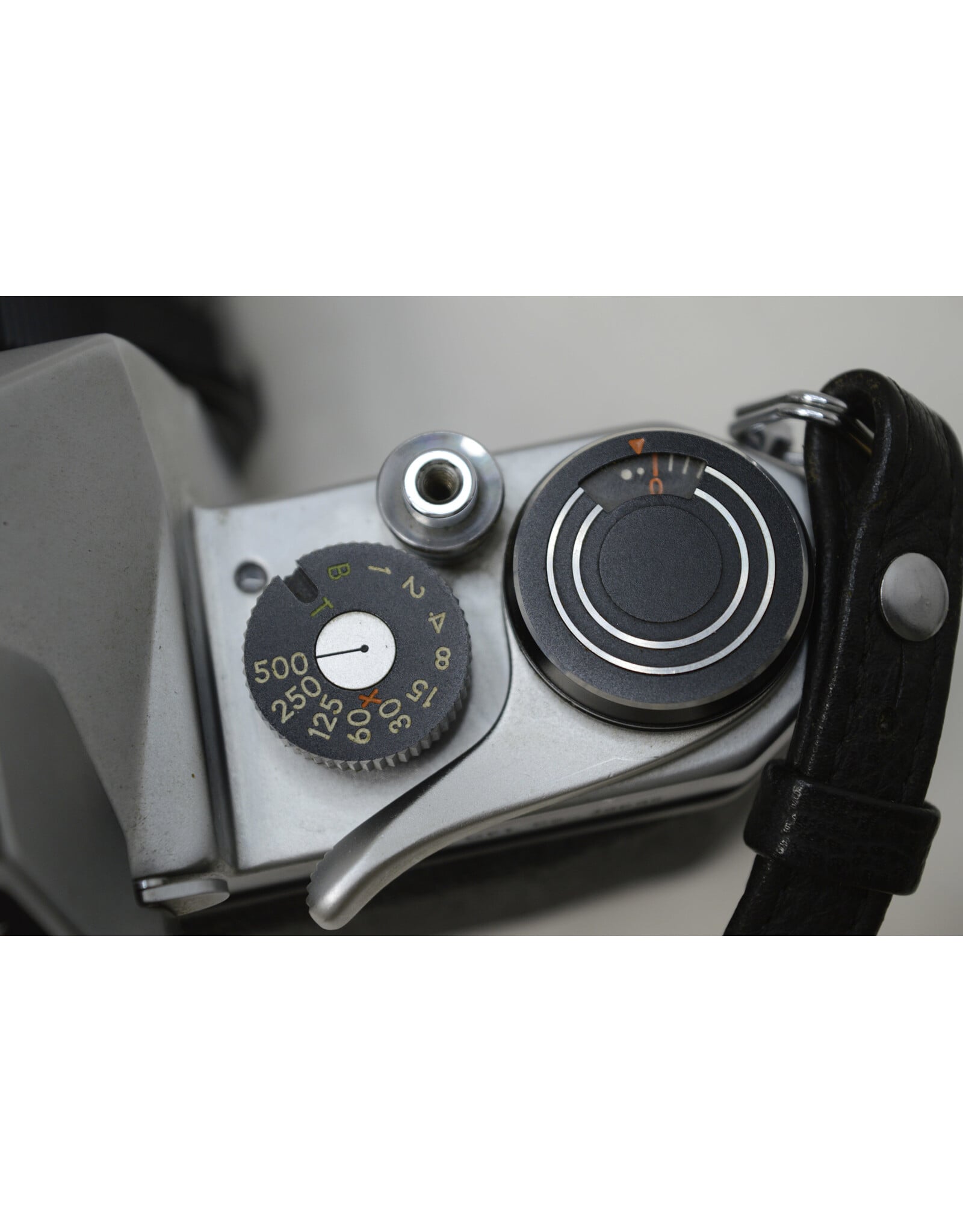 Asahi Pentax Asahi Pentax S1a 35mm SLR Camera w/ 55mm f2 Lens (Pre-owned) (AS IS)