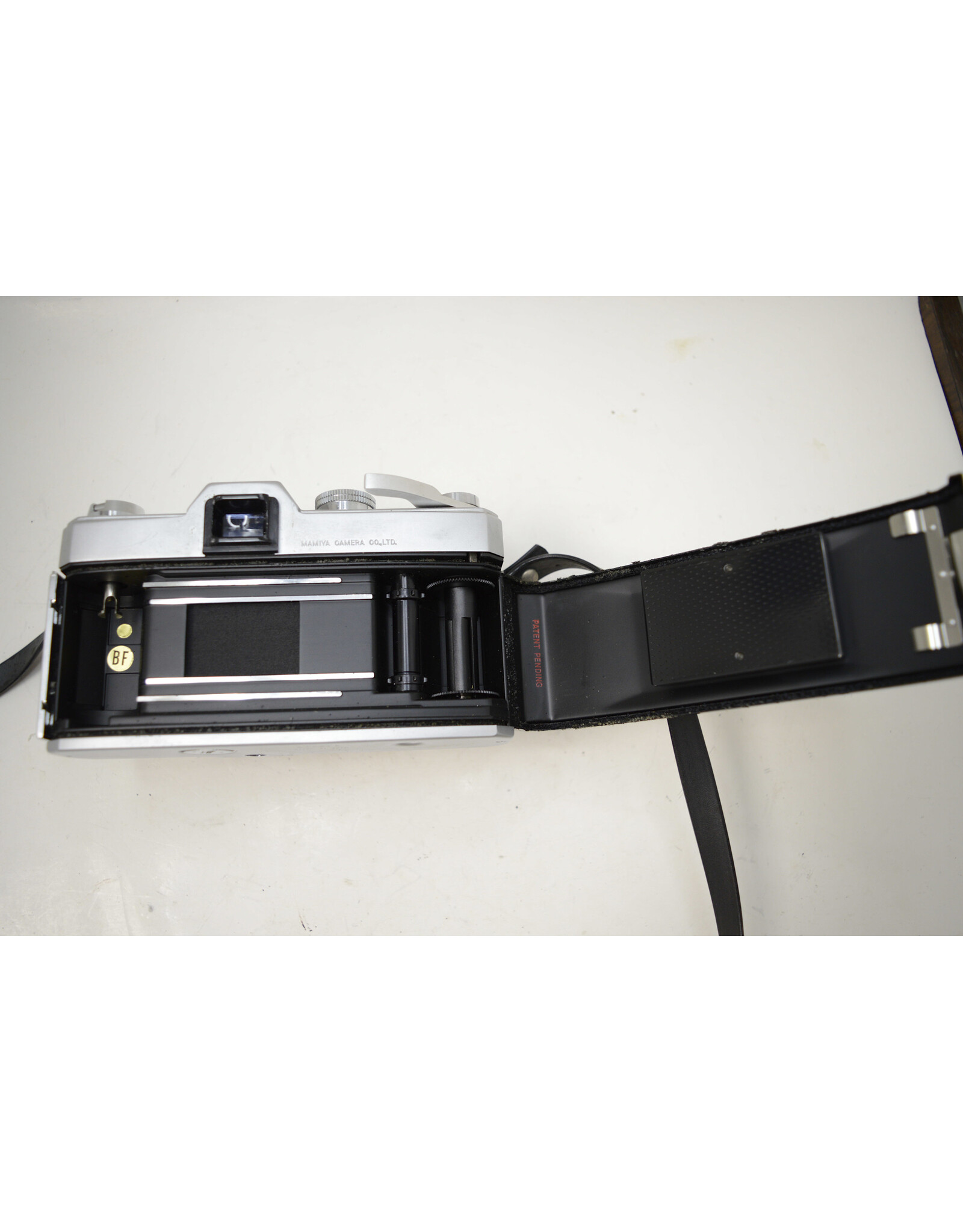 Mamiya-Sekor Mamiya Sekor 1000 DTL 35mm SLR Camera w/ 50mm f2 Lens (Pre-owned) (AS IS)