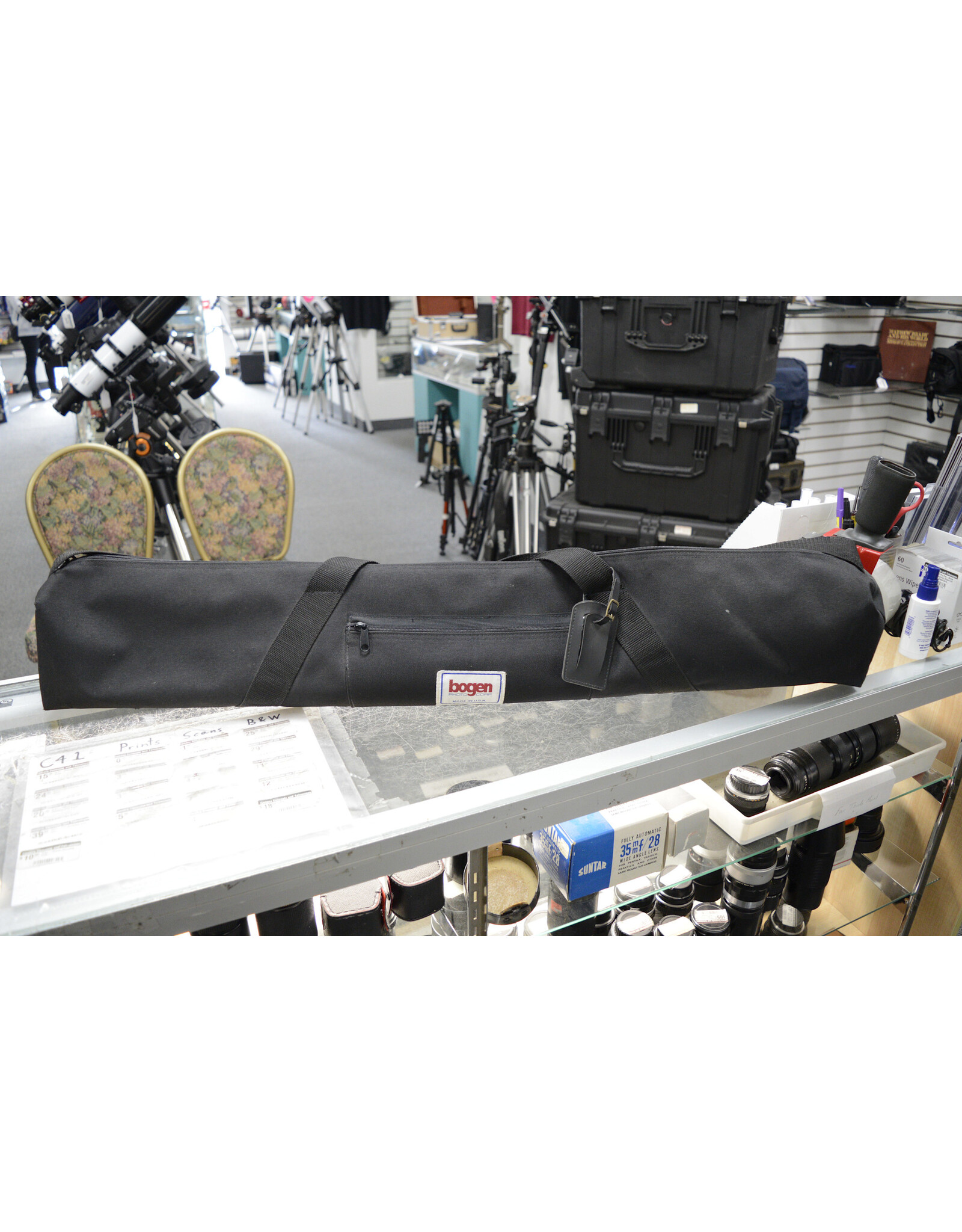 Bogen Bogen 3233 Heavy Duty Tripod with 3047 Head &  Quick Release Plate (Pre-owned)