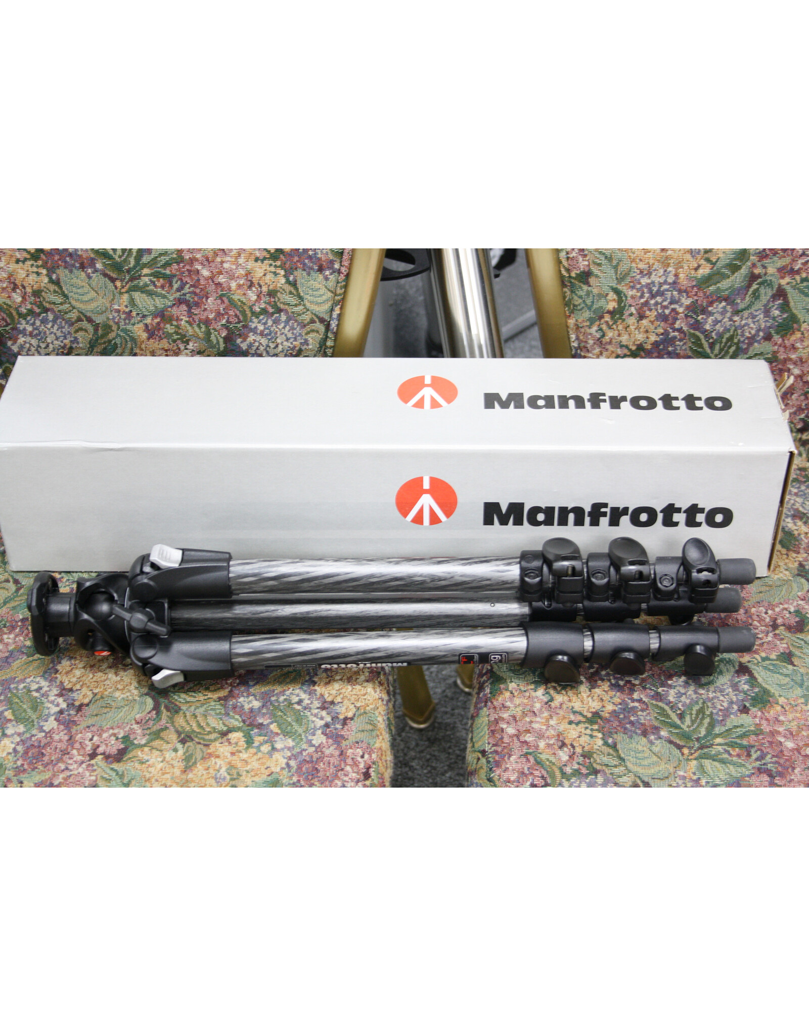 Bogen/Manfrotto Manfrotto 190CXPRO4 Carbon Fiber Tripod (OPEN BOX)