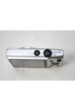 Canon Canon Powershot ELPH115 IS Point and Shoot Digital Camera (Pre-Owned)