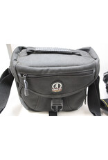 Nikon Nikon D40 Digital Camera with 18-55mm f/3.5-5.6 and 55-200mm f/4-5.6 (Pre-Owned)