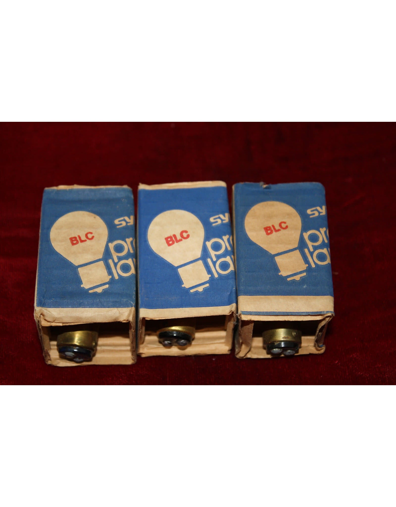 BLC Projector Projection Lamp Bulb 30W Pack of 3