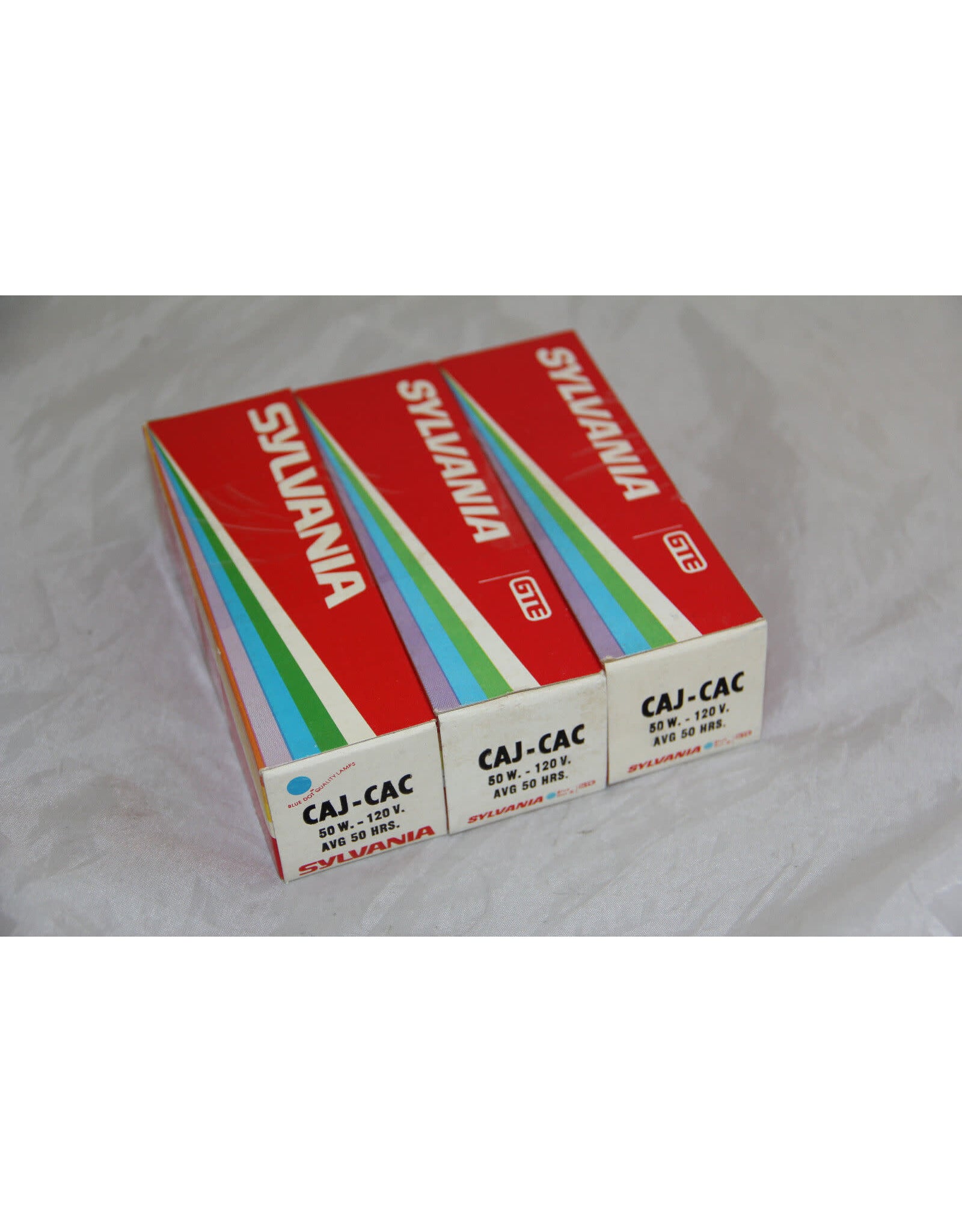 Sylvania CAJ/CAC Proj Bulb (Pak of 3)
