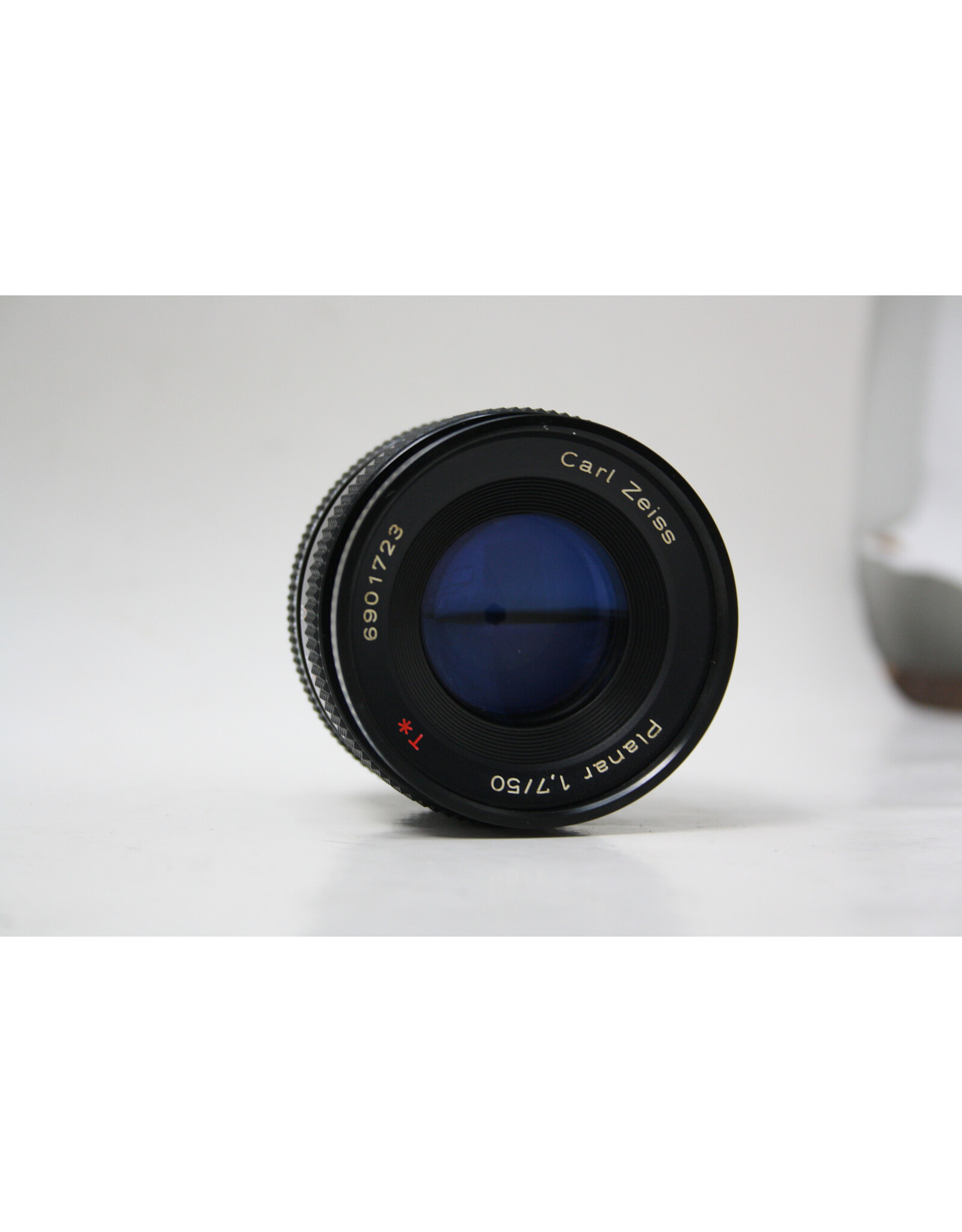 Contax Contax Carl Zeiss Planar T* 50mm f/1.7 MMJ Lens C/Y (AS-IS)