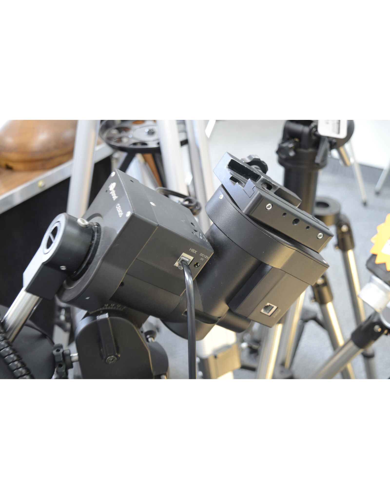 iOptron iOptron CEM26 Center balanced Equatorial Mount LiteRoc Tripod No Case Add AccuAlign  (Pre-owned-MINT!)