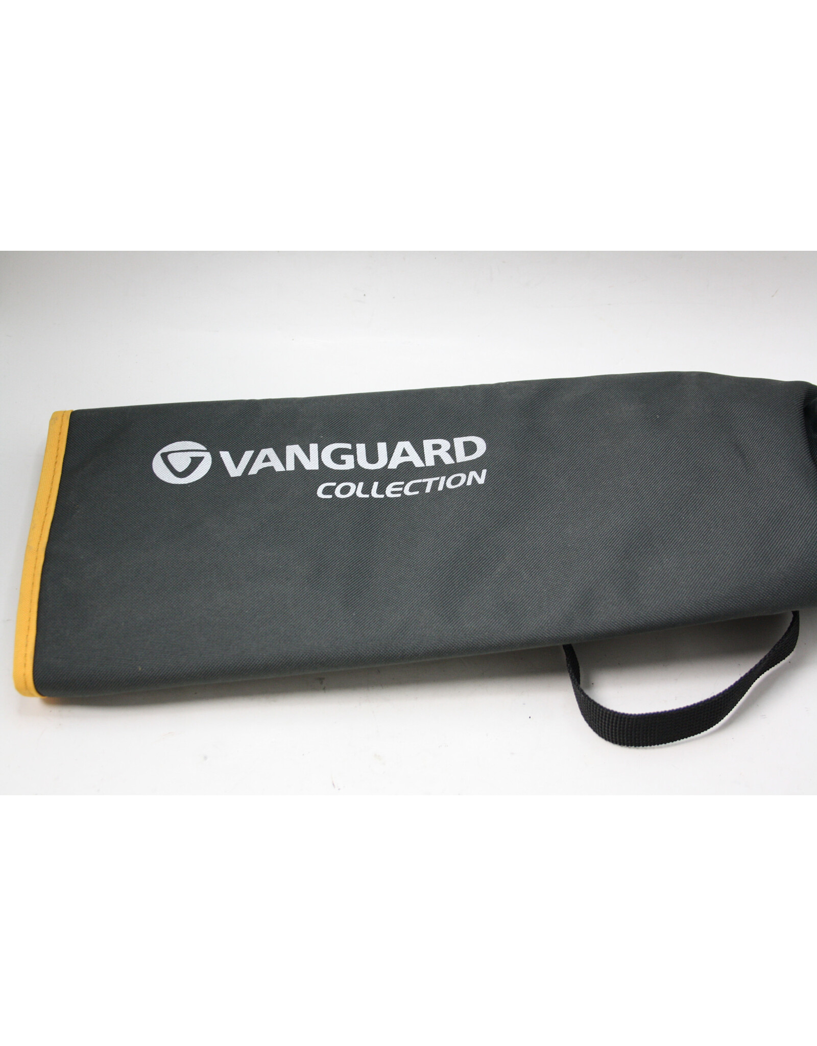Vanguard Vanguard Tele Lens/Compact Tripod Case 13 Inch Length- Full 4 Inches in Diameter!