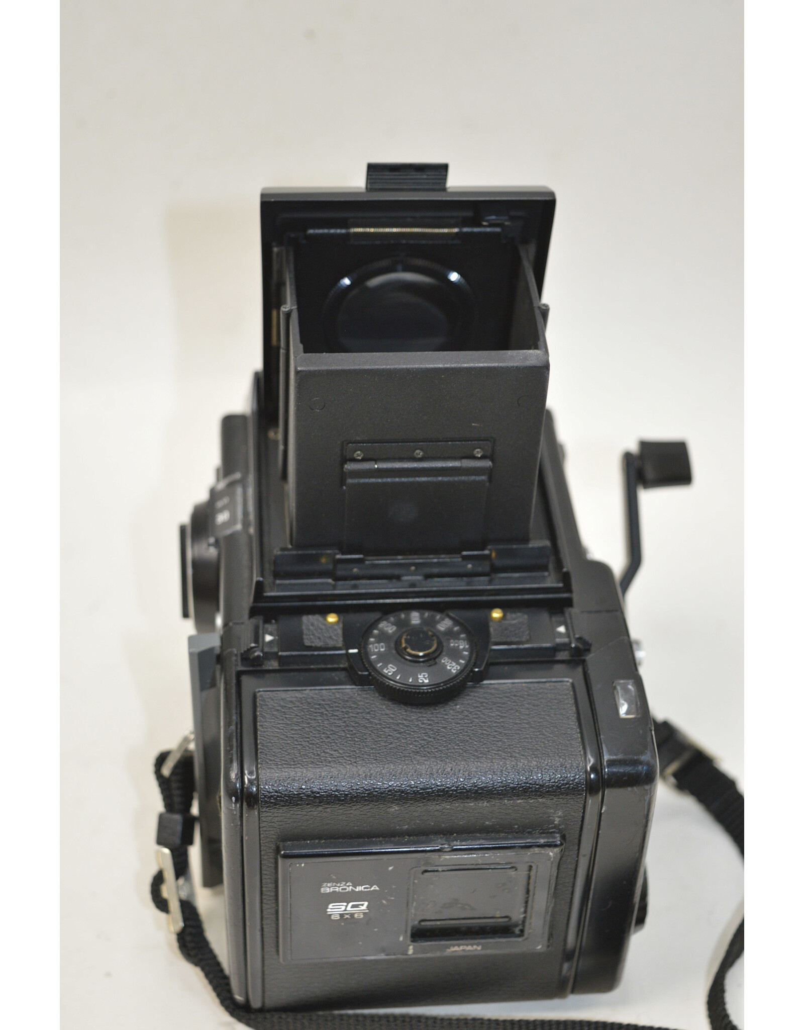 Bronica Zenza Bronica SQA with Waist level Finder and 120mm Back BODY ONLY (Pre-owned)
