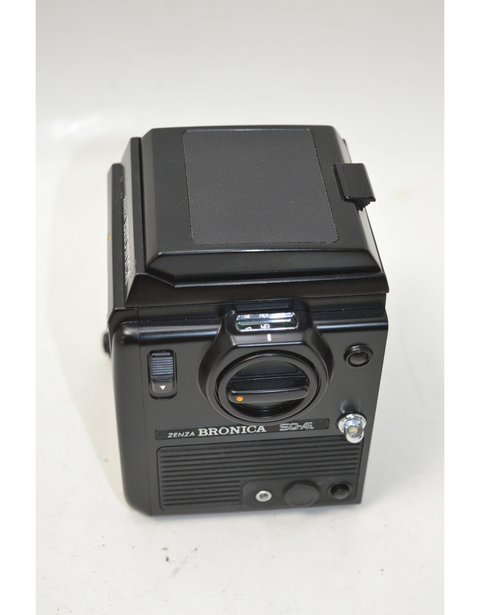 Zenza Bronica SQ-AI Camera Body Only with Waist Level Finder UNTESTED - AS-IS