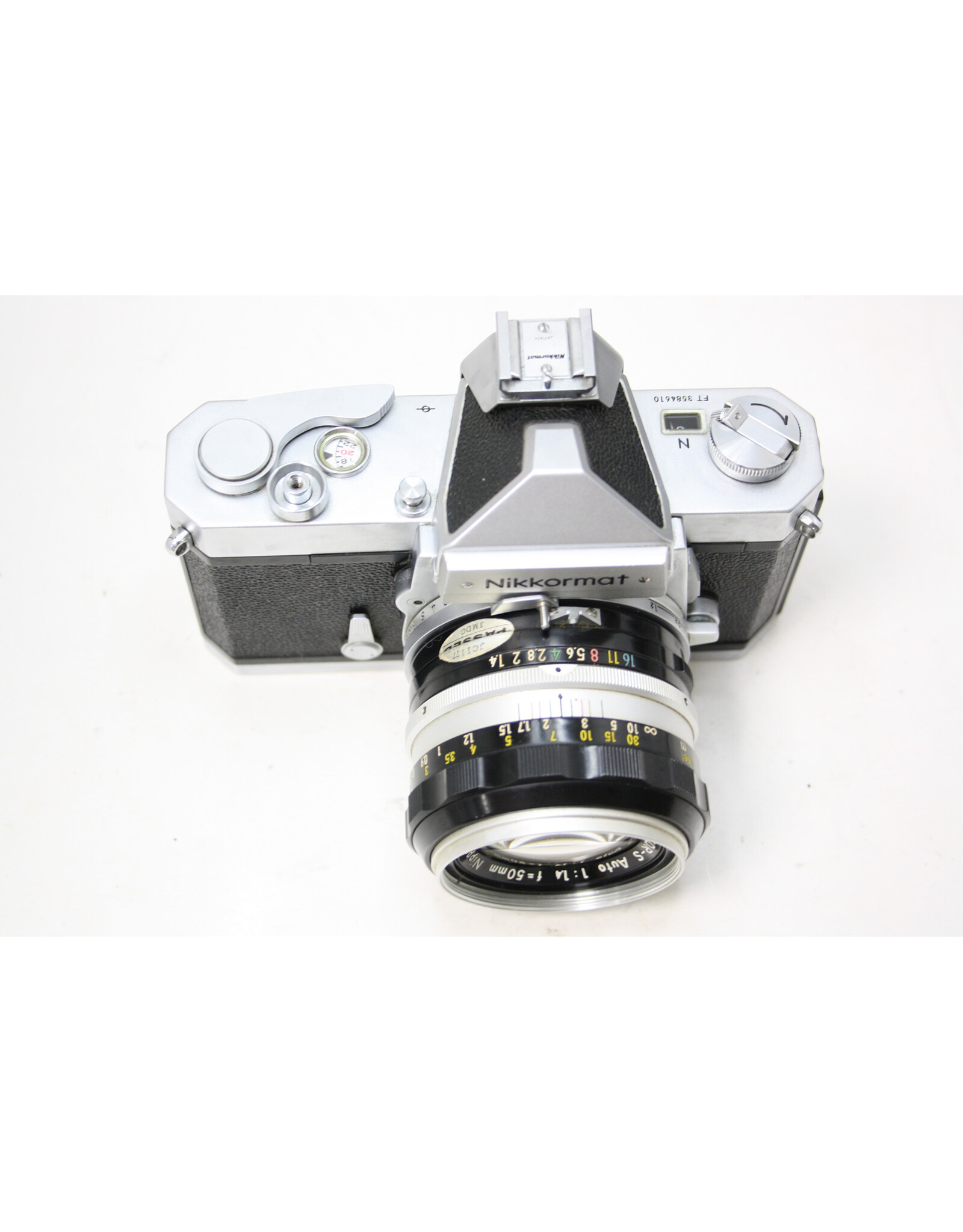 Nikon Nikon Nikkormat FTN with Nikkor-S 50mm f1.4 Lens and Original Leather Fitted Case