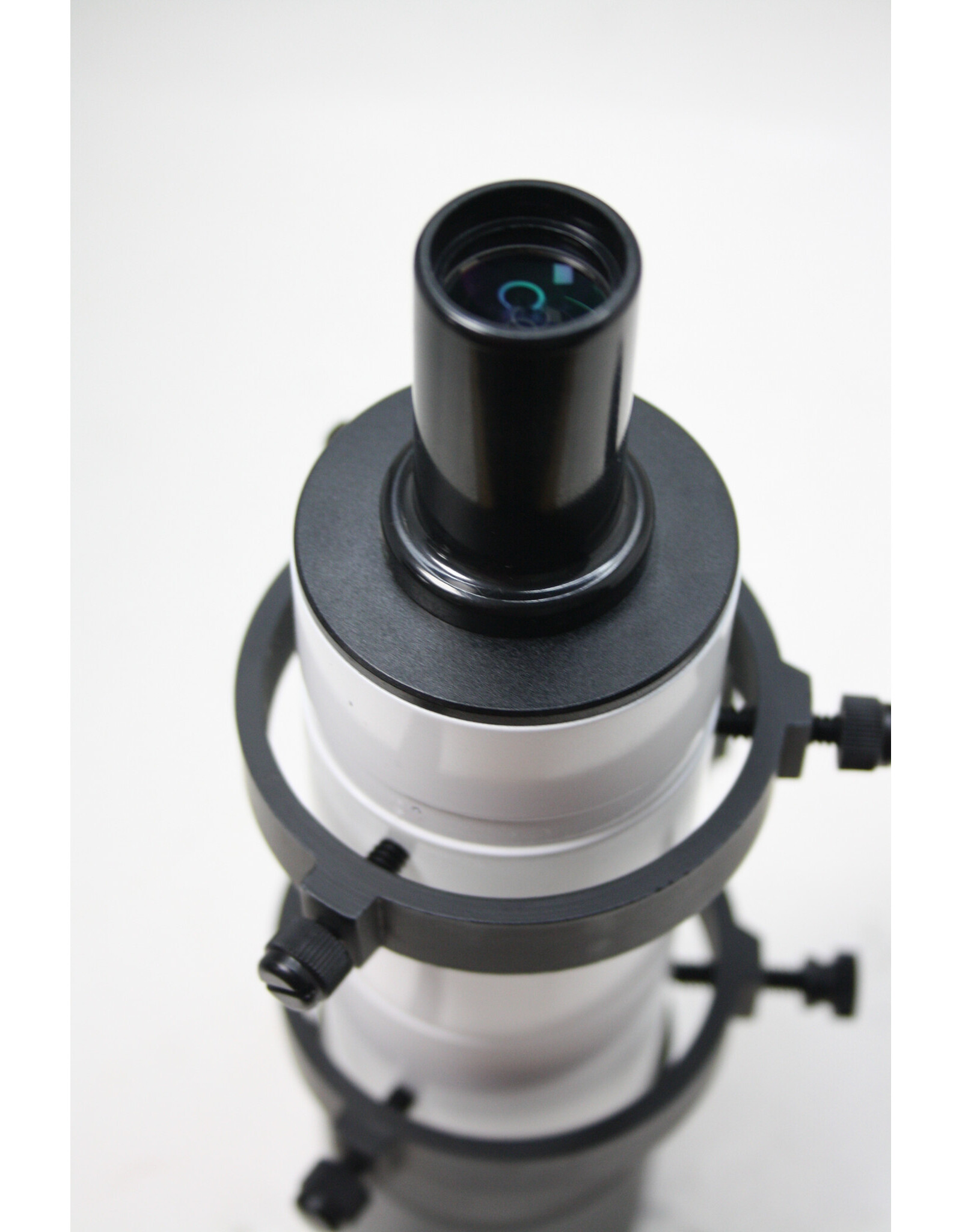 Unbranded 9x50 White Non-Illuminated Straight Through Finderscope with 6 point bracket and "T" Style Base (Pre-owned)